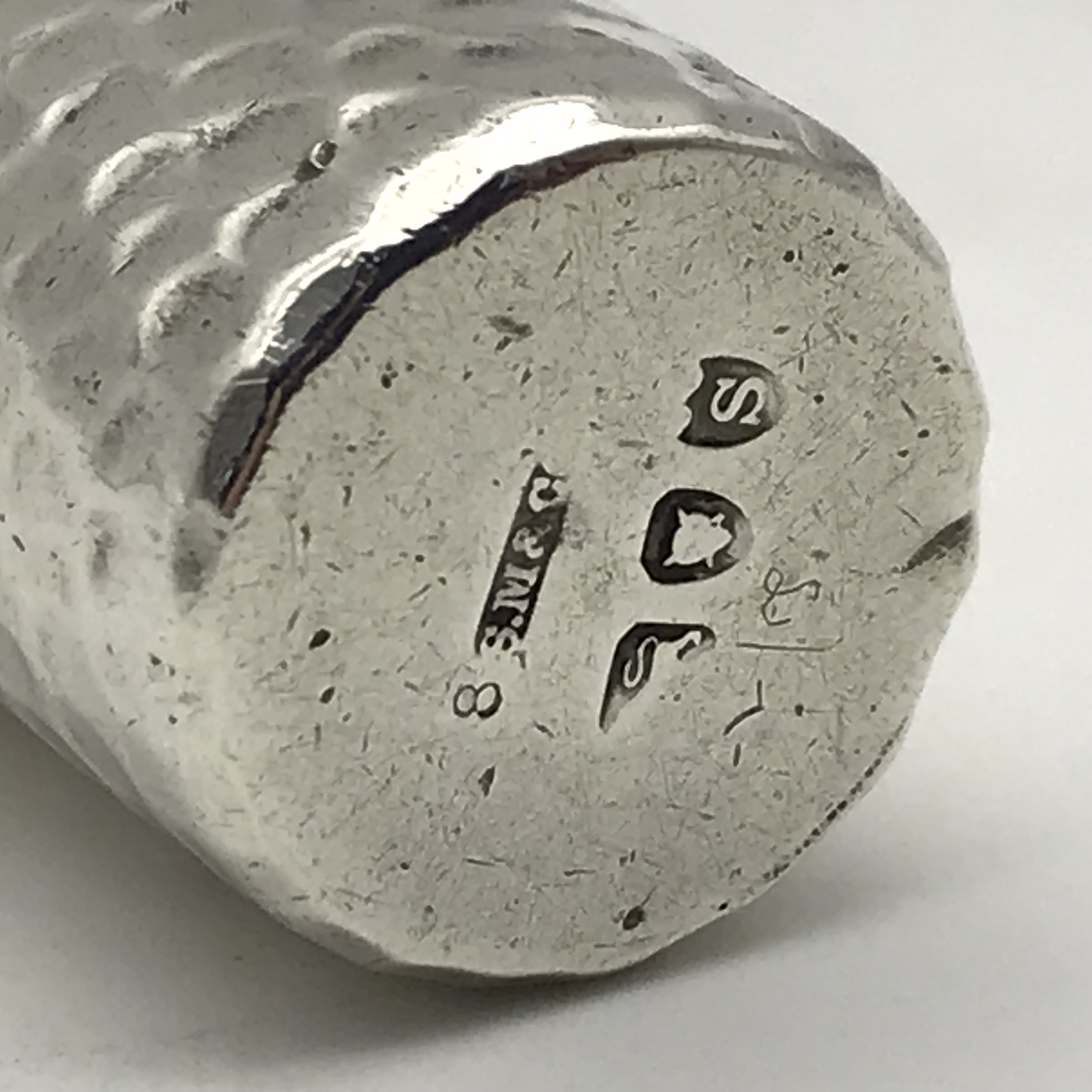 Victorian Silver Scent Bottle (Sampson Mordan - 1893) - Image 11