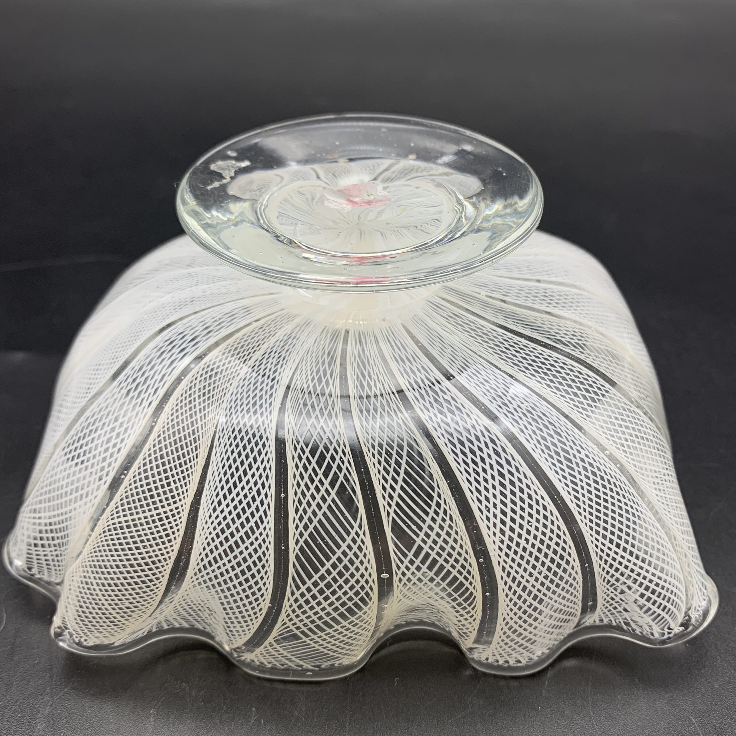 Early ‘Murano Lattice’ Art Glass Finger Bowl (Salviati) - Image 7