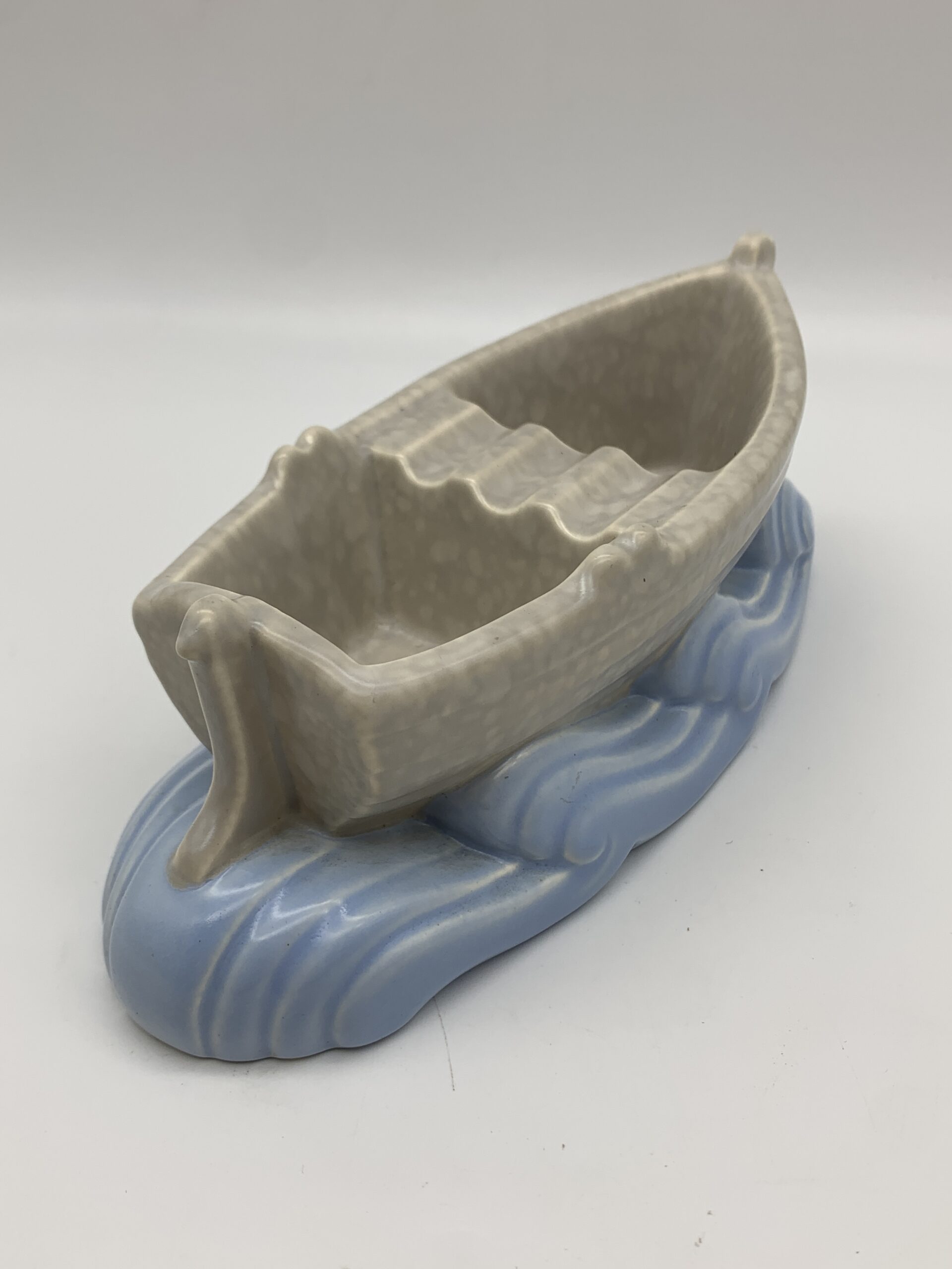 Scarce Vintage ‘Poole Pottery’ Rowing Boat Ashtray - Image 5