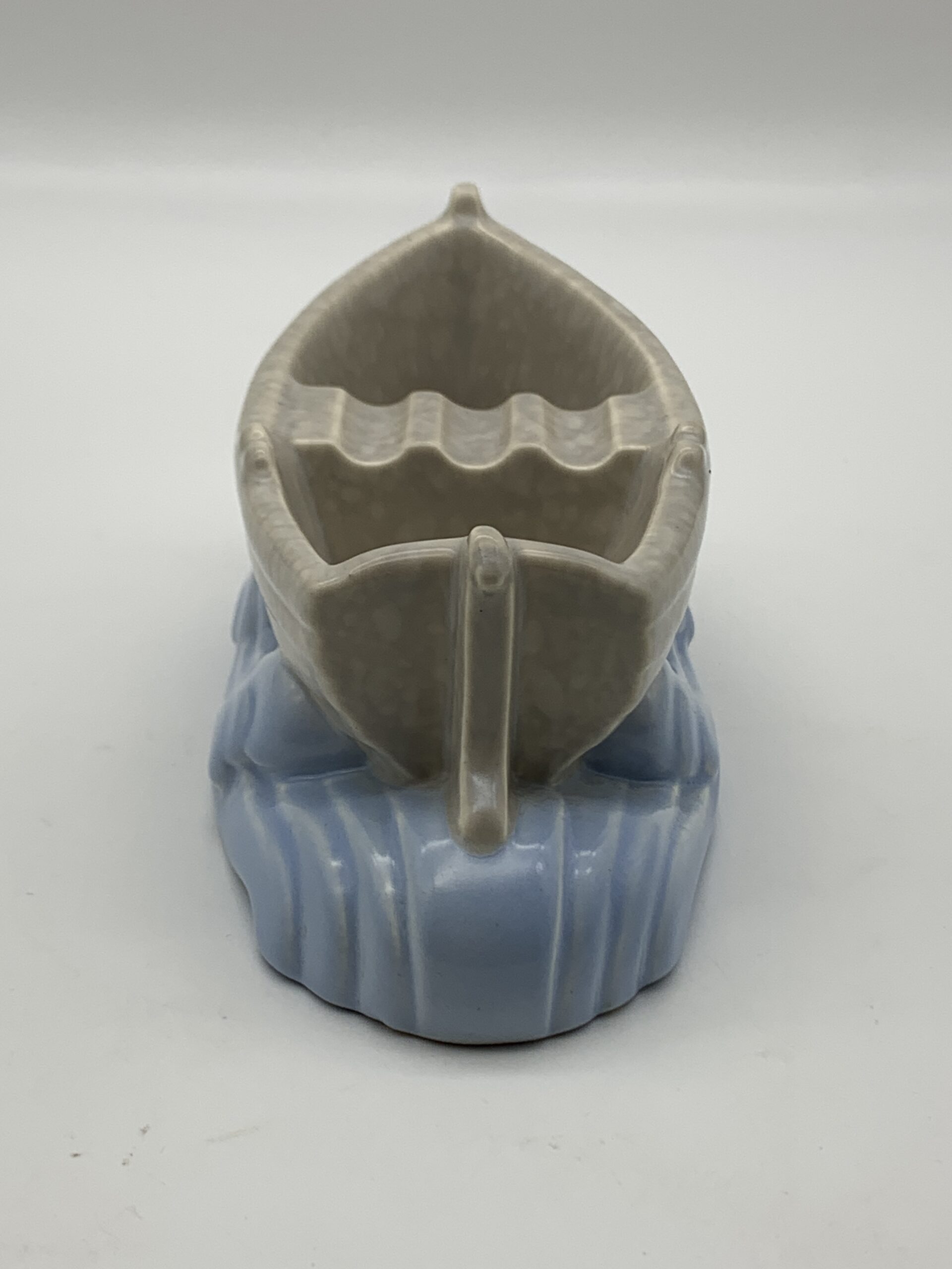 Scarce Vintage ‘Poole Pottery’ Rowing Boat Ashtray - Image 4