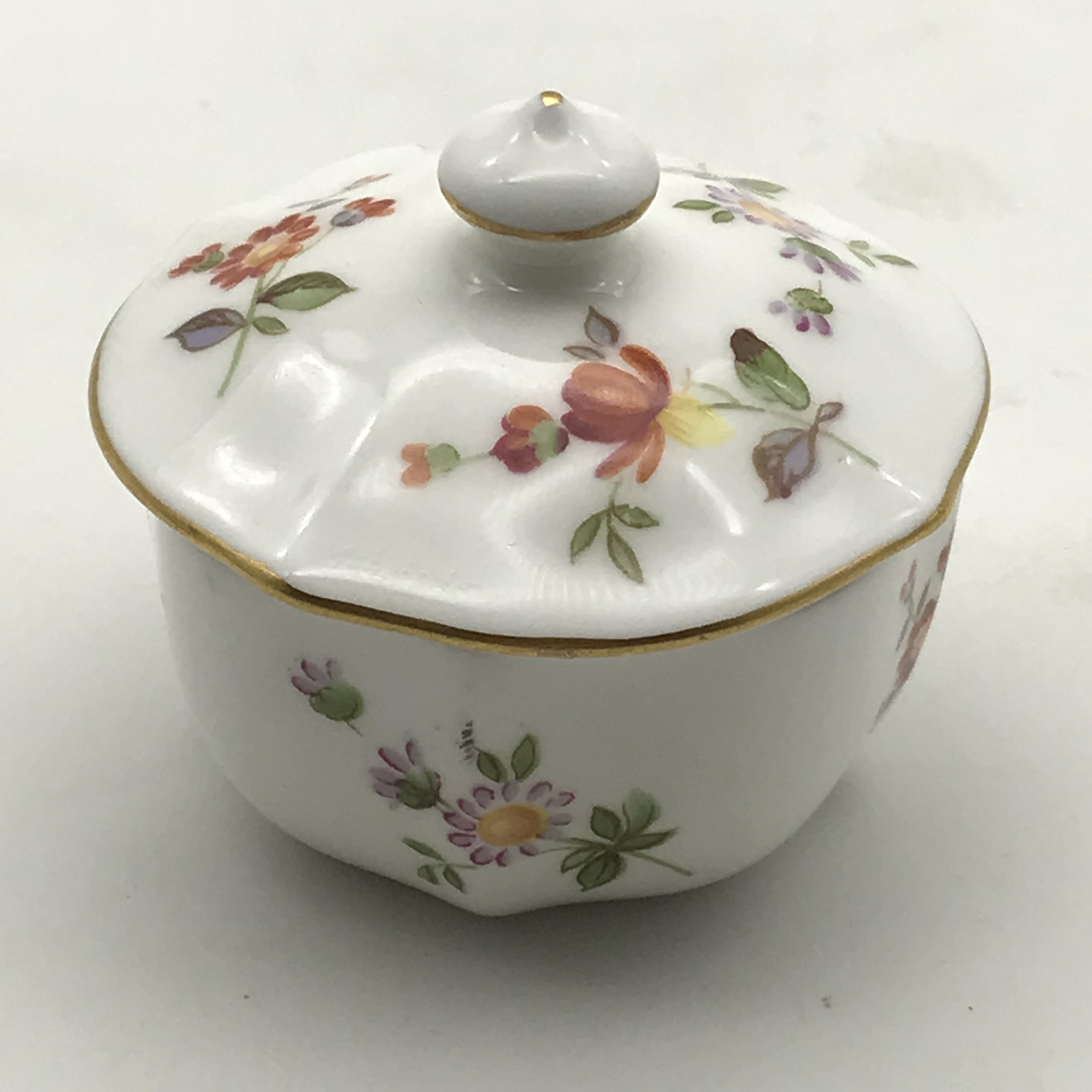 Royal Crown Derby ‘Posies’ Mustard Pot & Lid - Image 3