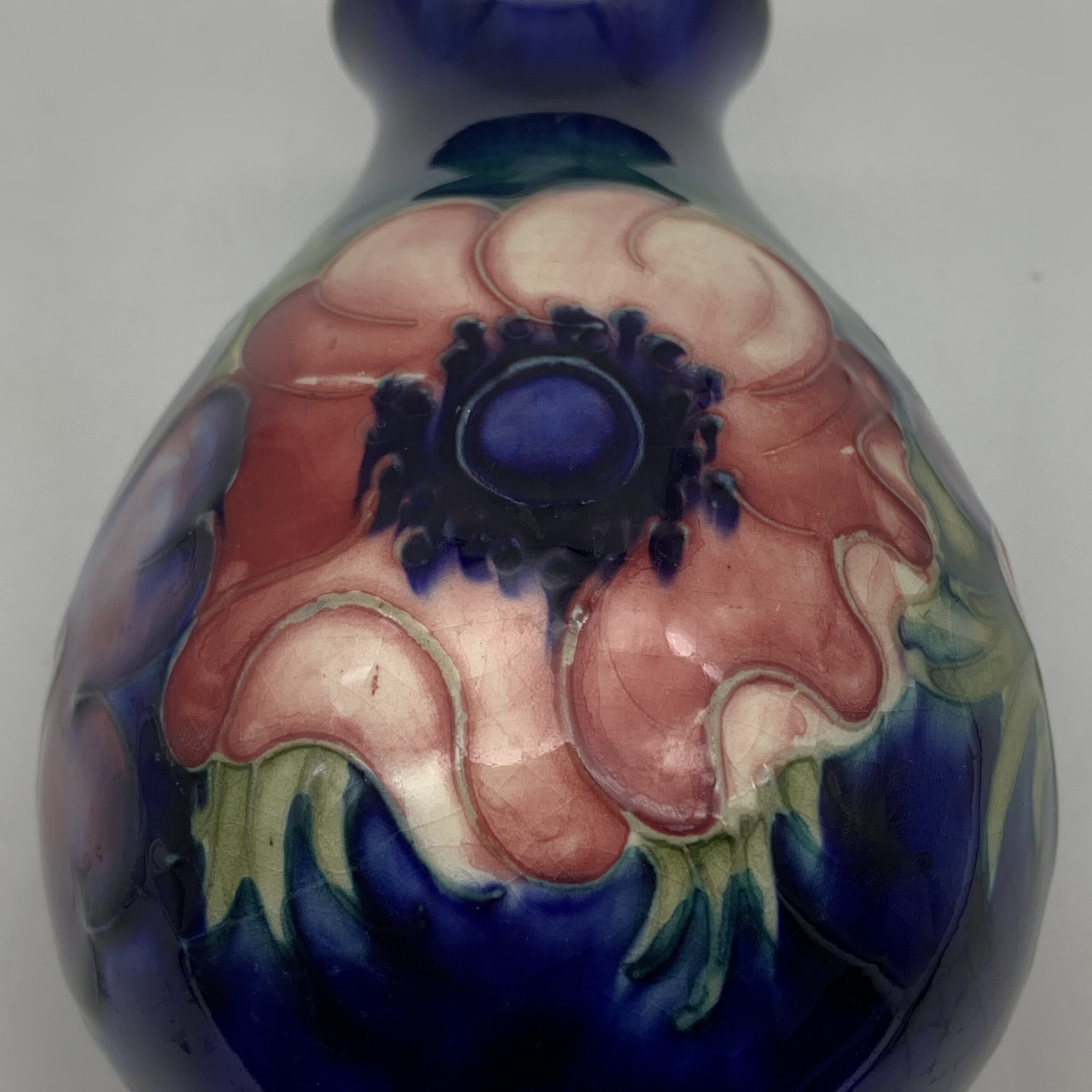 Vintage Moorcroft ‘Anemone’ Vase (1930/40’s) - Image 2
