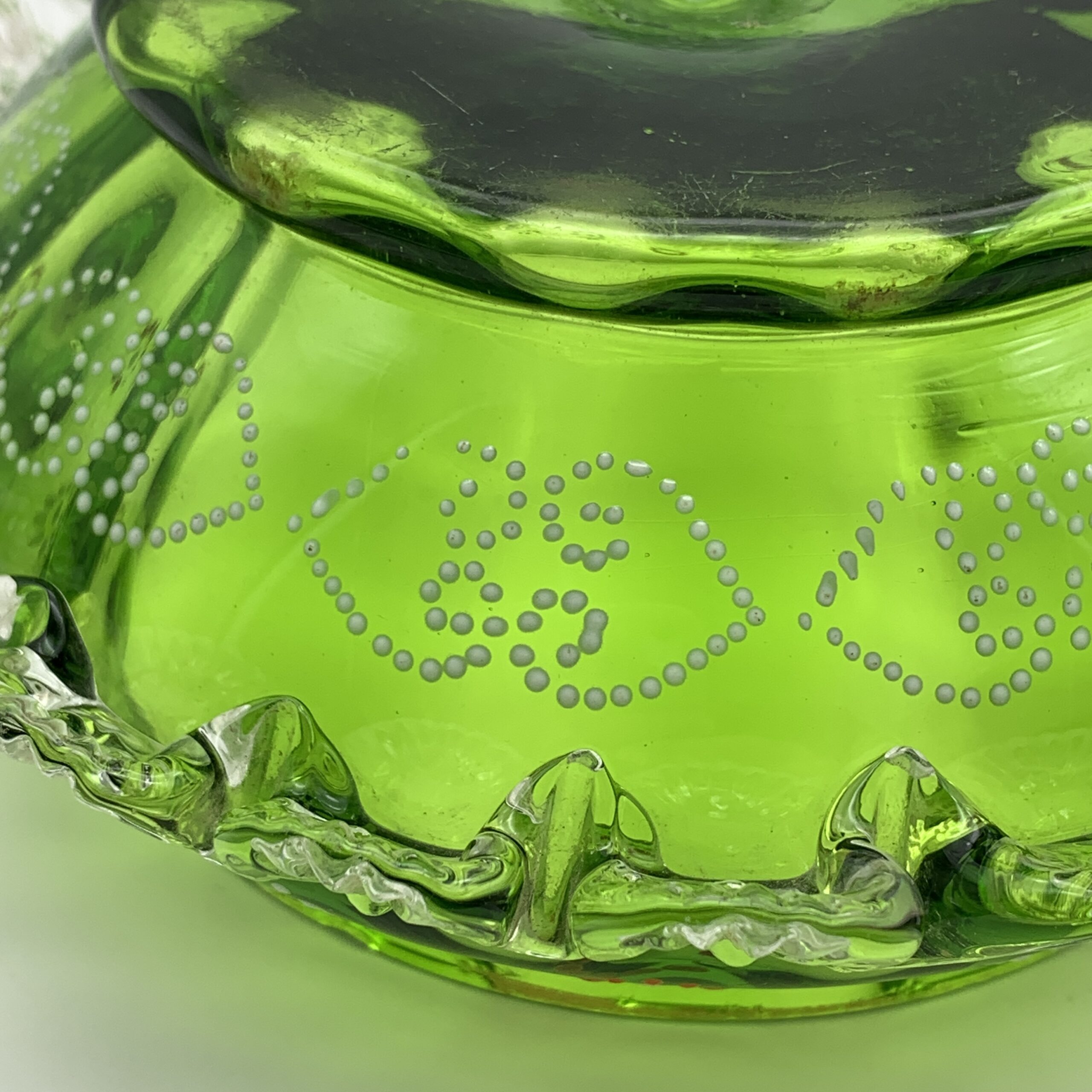 Antique ‘Mary Gregory’ Enamelled Glass Bowl & Lid - Image 7