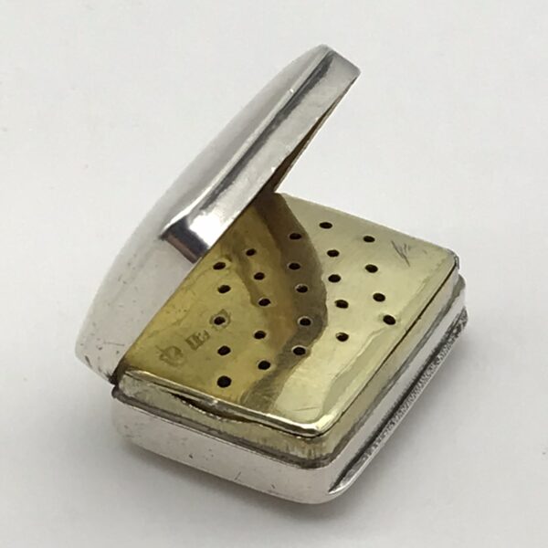 Silver ‘George III’ Vinaigrette (1814 - John Shaw)