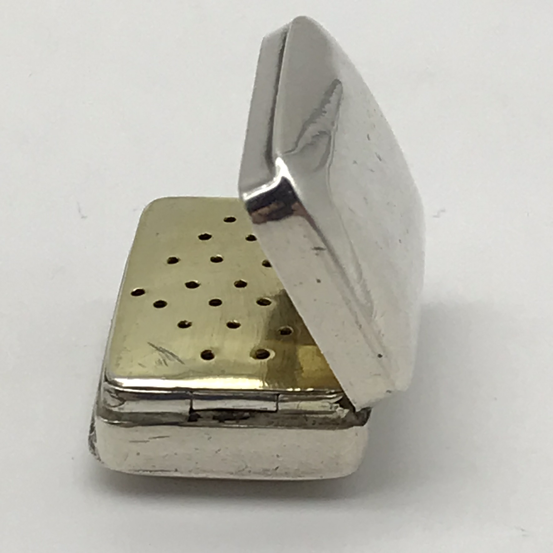 Silver ‘George III’ Vinaigrette (1814 - John Shaw) - Image 4