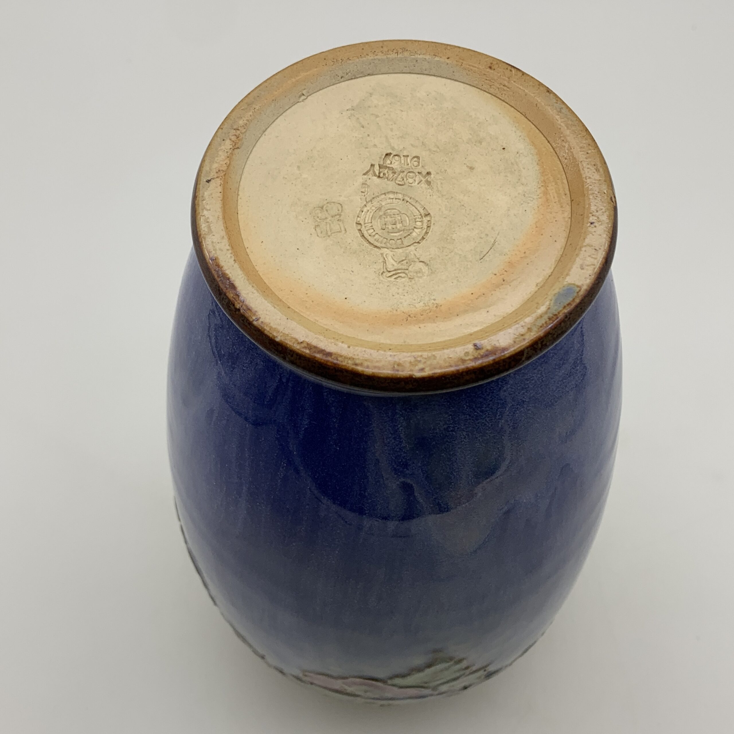 Large 1920’s R/Doulton Stoneware Vase by ‘Ethel Beard’ - Image 9