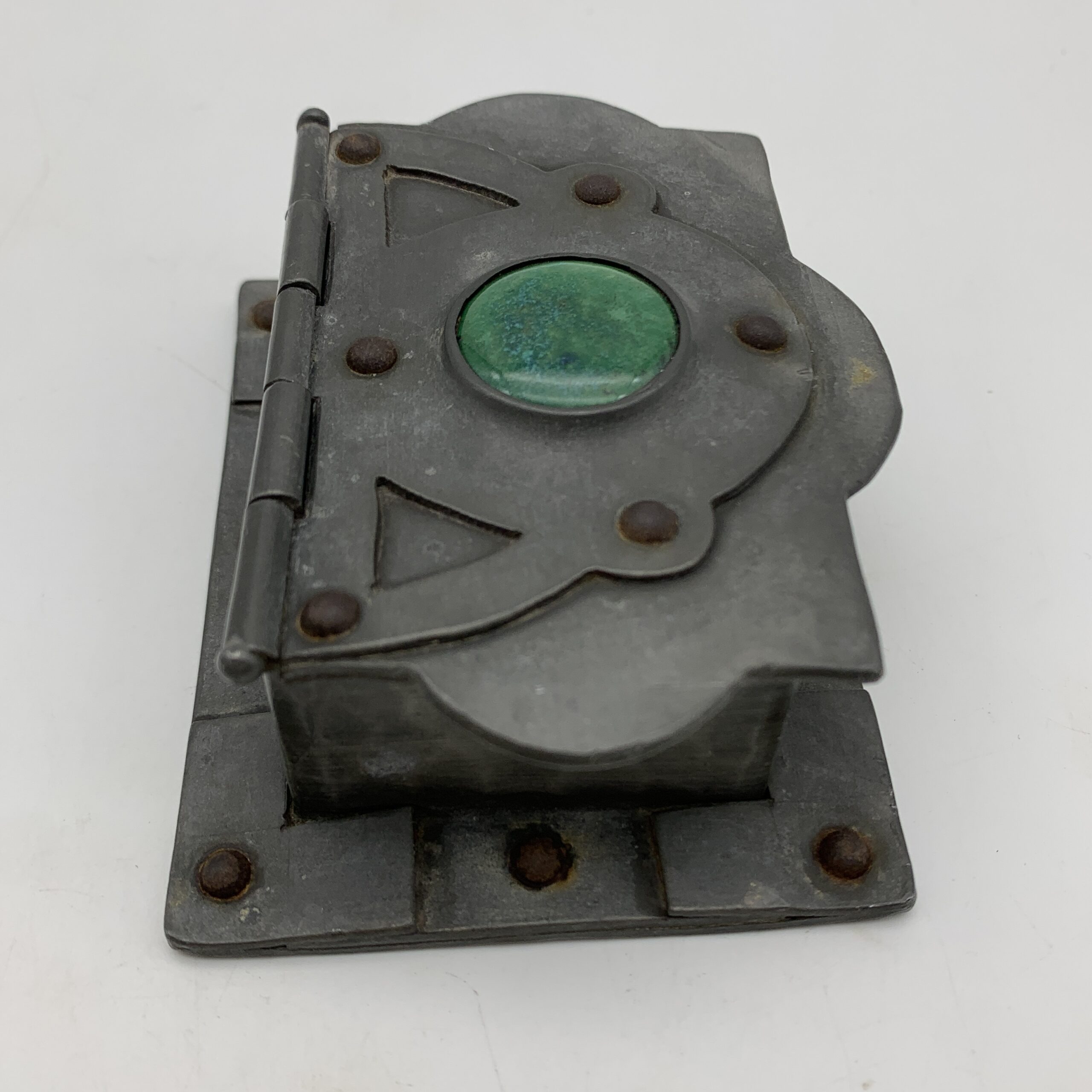 Rare ‘Arts & Crafts’ Pewter & Ruskin Cabochon Box - Image 8