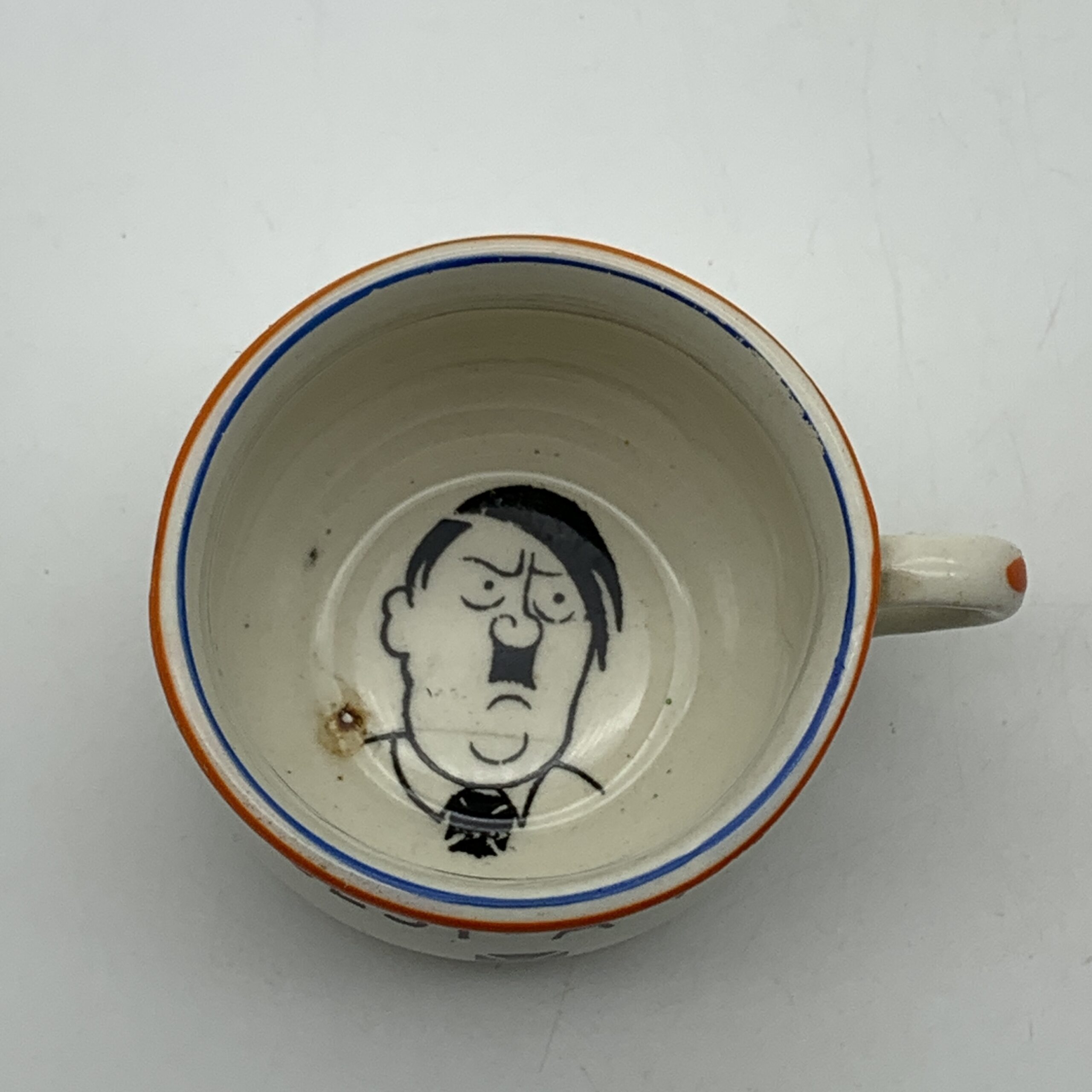 WW2 Miniature ‘Anti Hitler’ Potty/Chamber Pot - Image 2