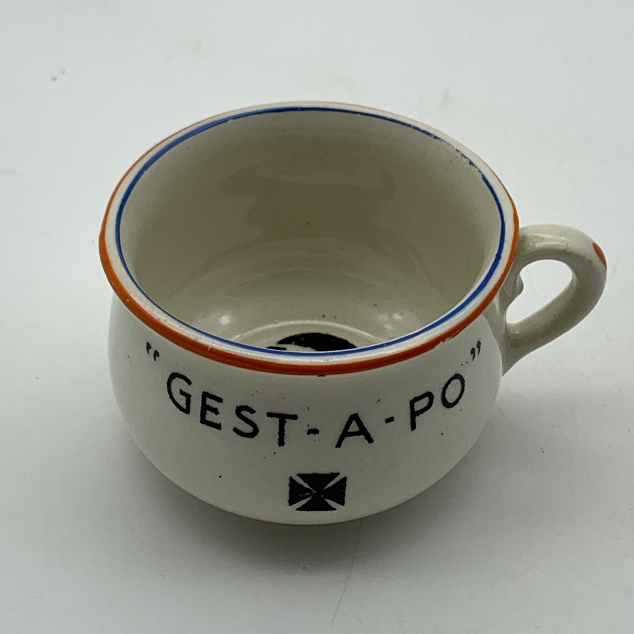 WW2 Miniature ‘Anti Hitler’ Potty/Chamber Pot - Image 3