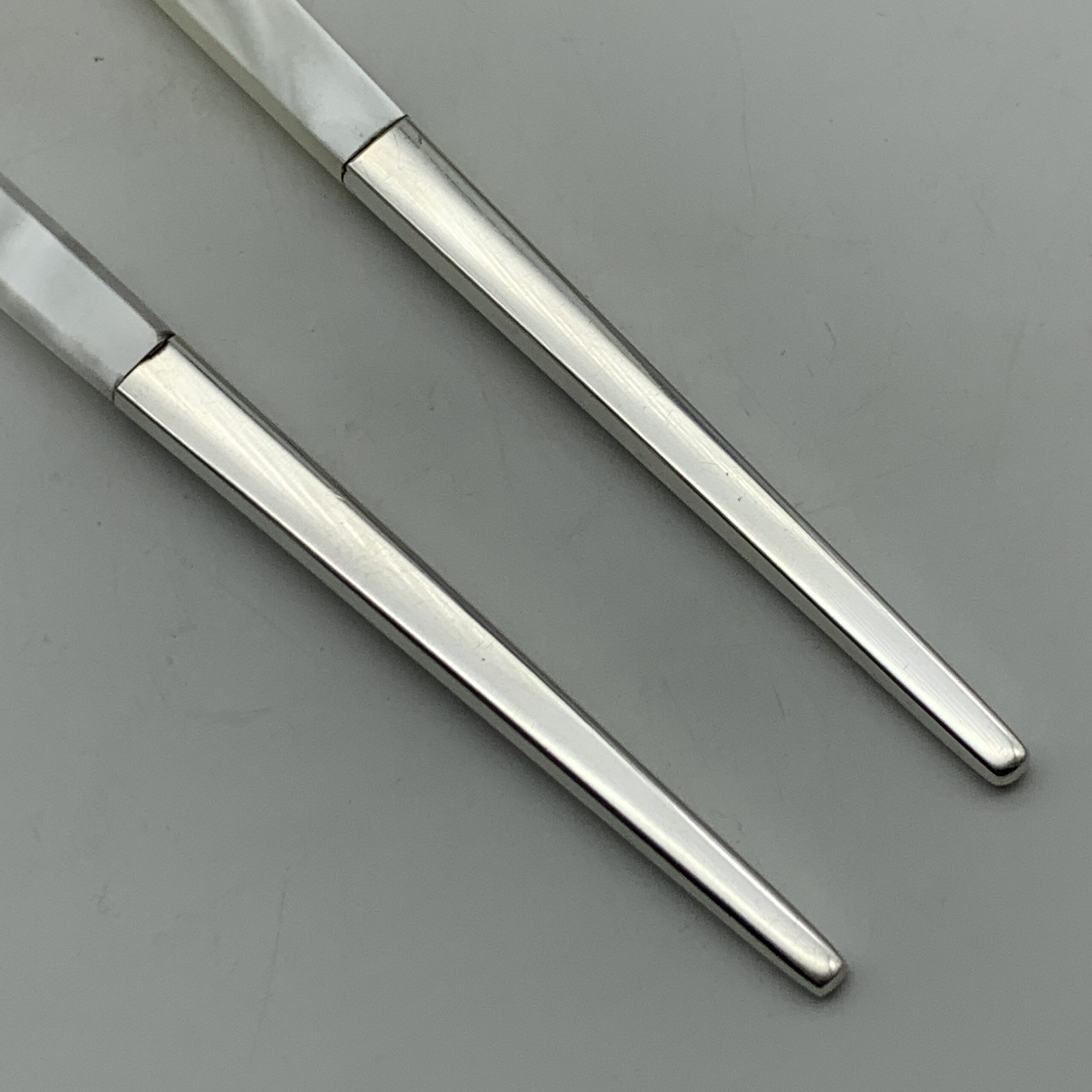 Modernist Sterling Silver & Bakelite Salad Servers - Image 4