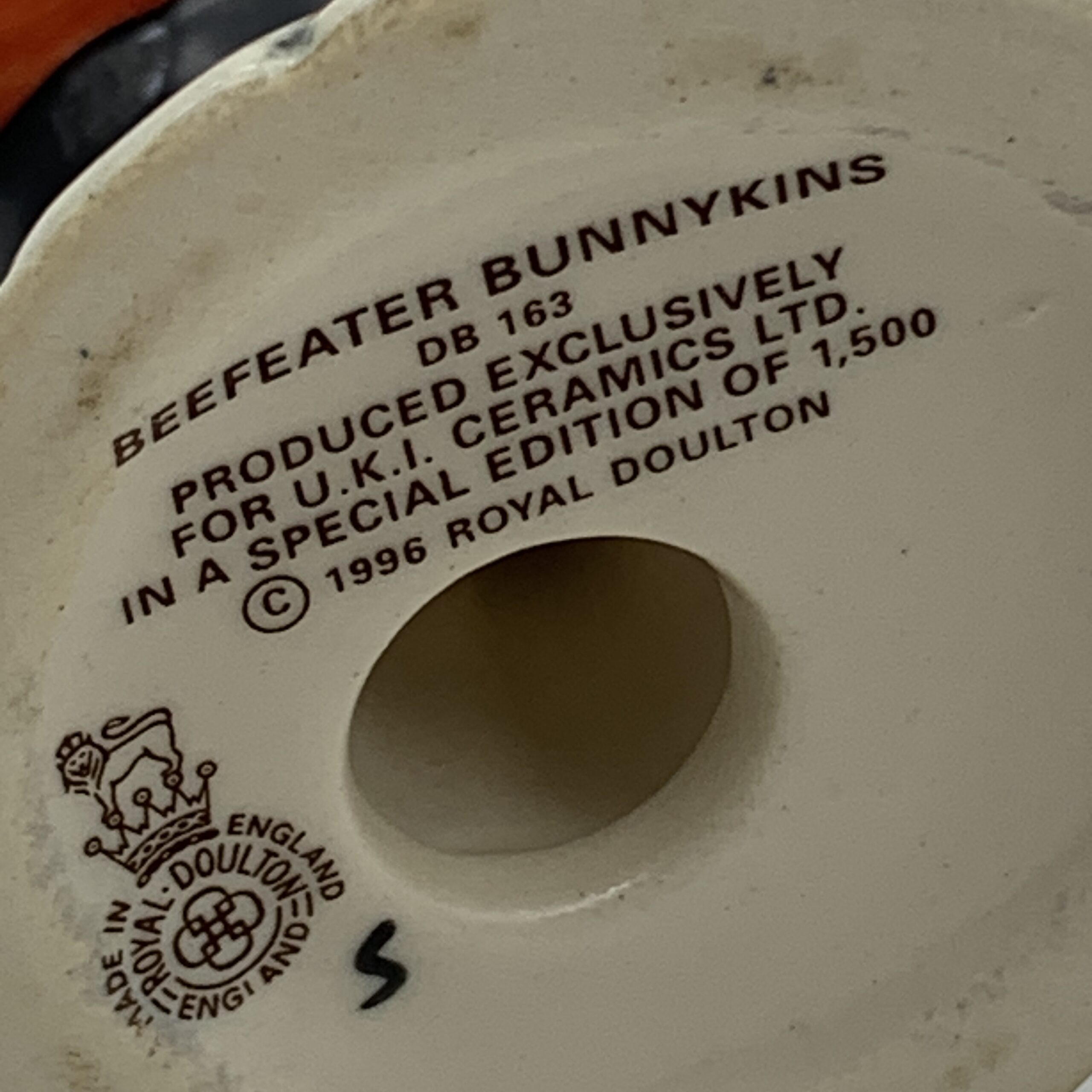 Scarce R/Doulton ‘Beefeater’ Bunnykins Figurine (Ltd Edition) - Image 9