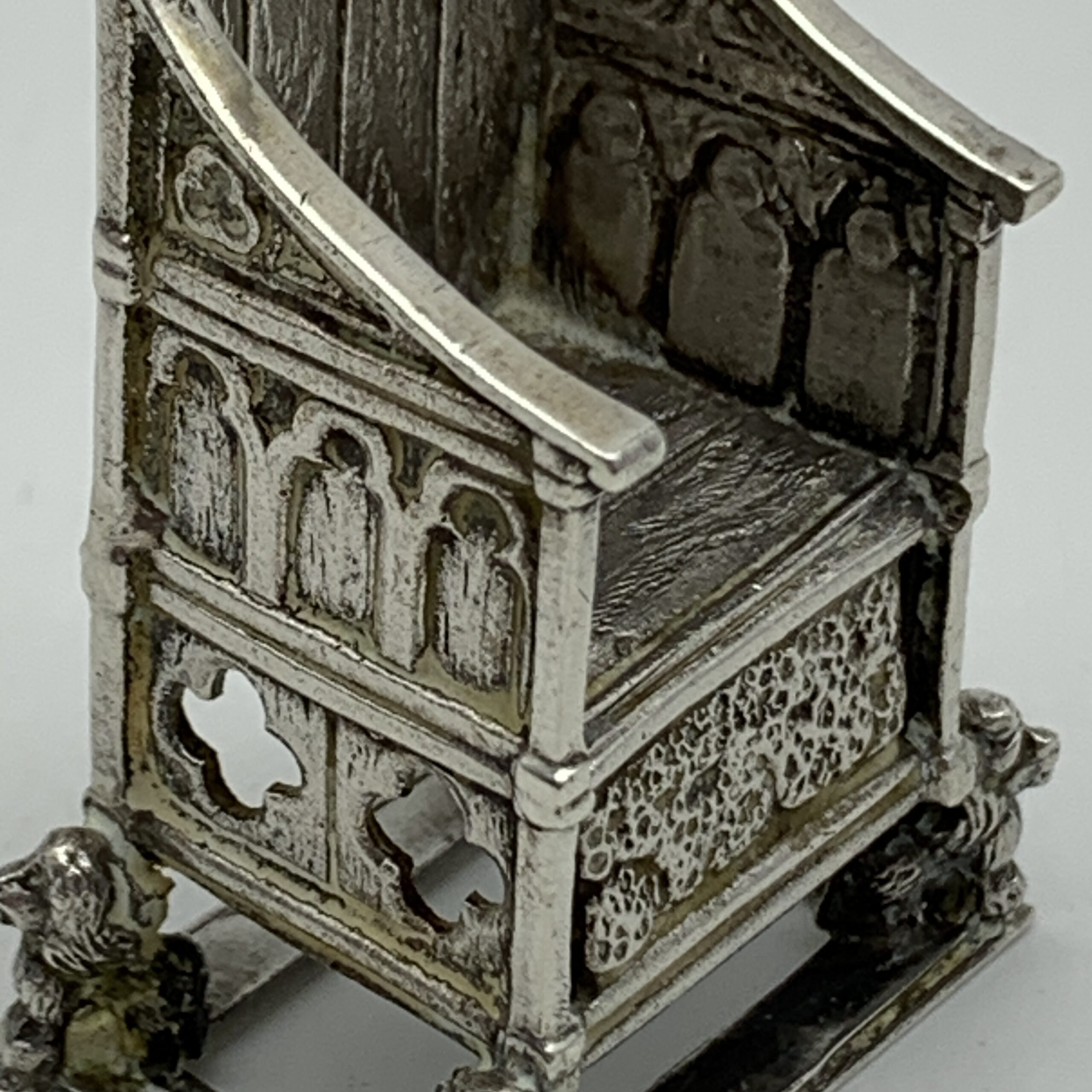 Antique Miniature Solid Silver ‘Coronation’ Throne (1910) - Image 3