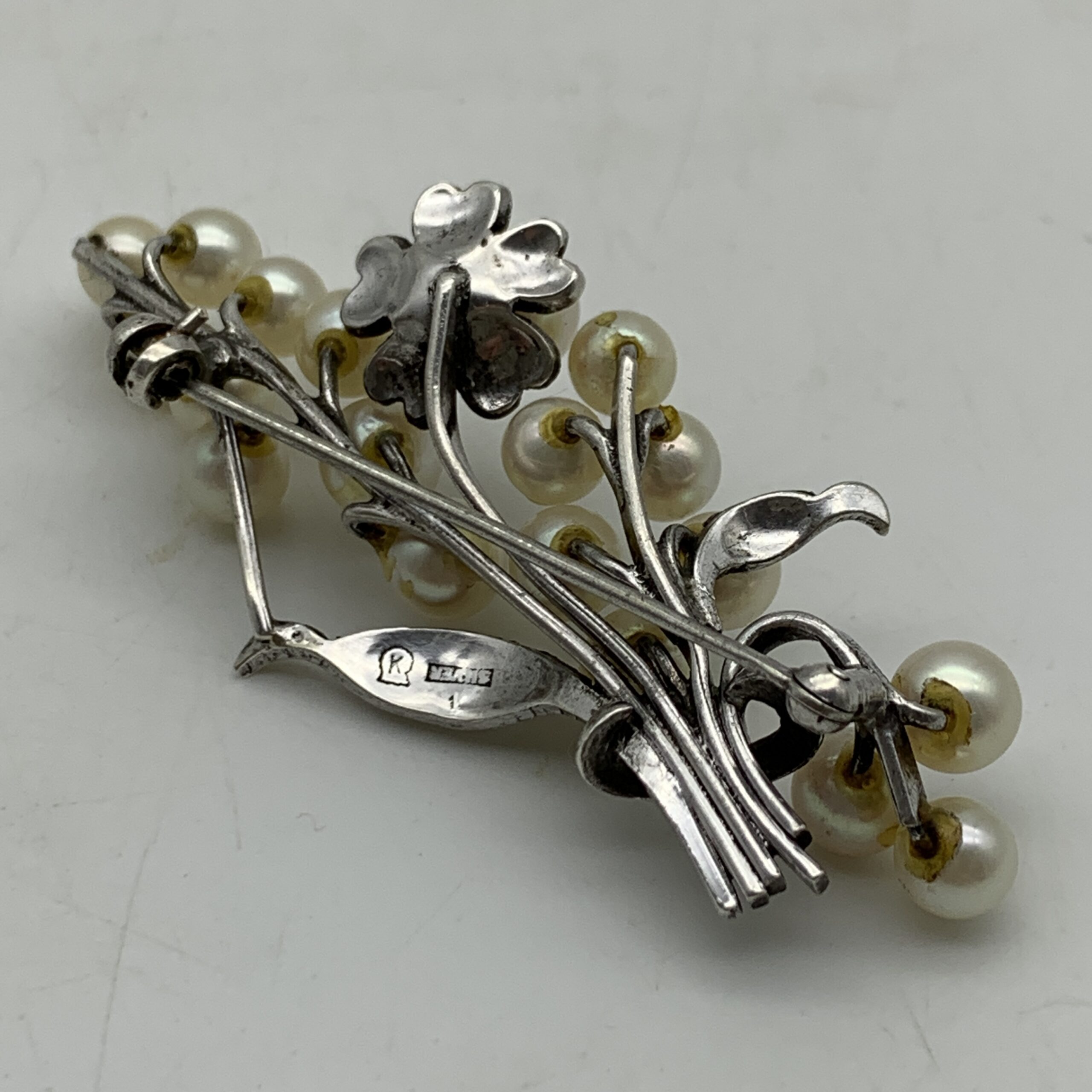 Early Solid Silver & Pearl Brooch - Image 5