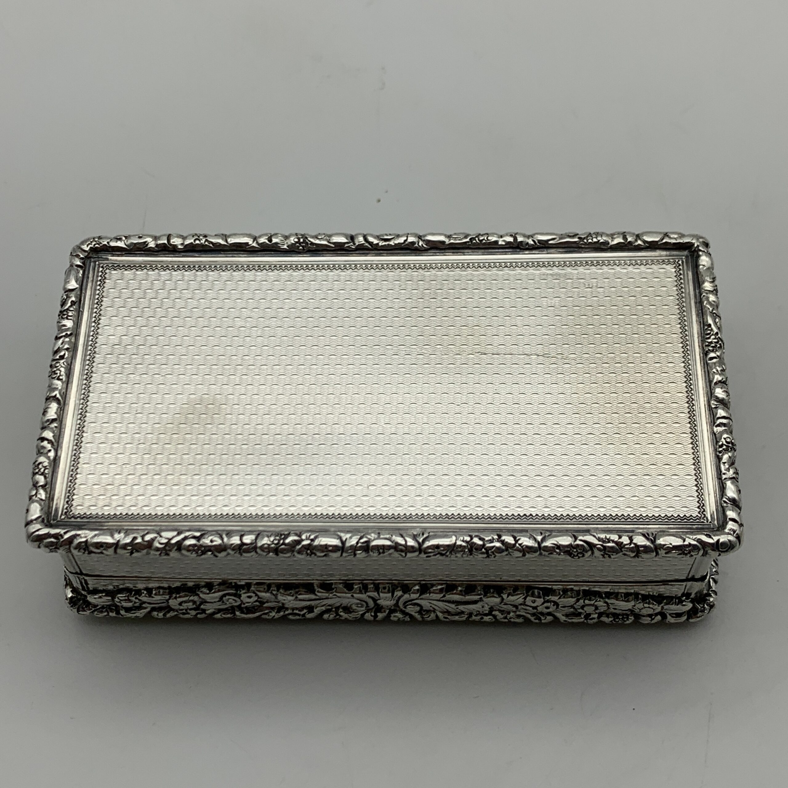 Rare Georgian Silver Table Snuff Box (1830) - Image 12