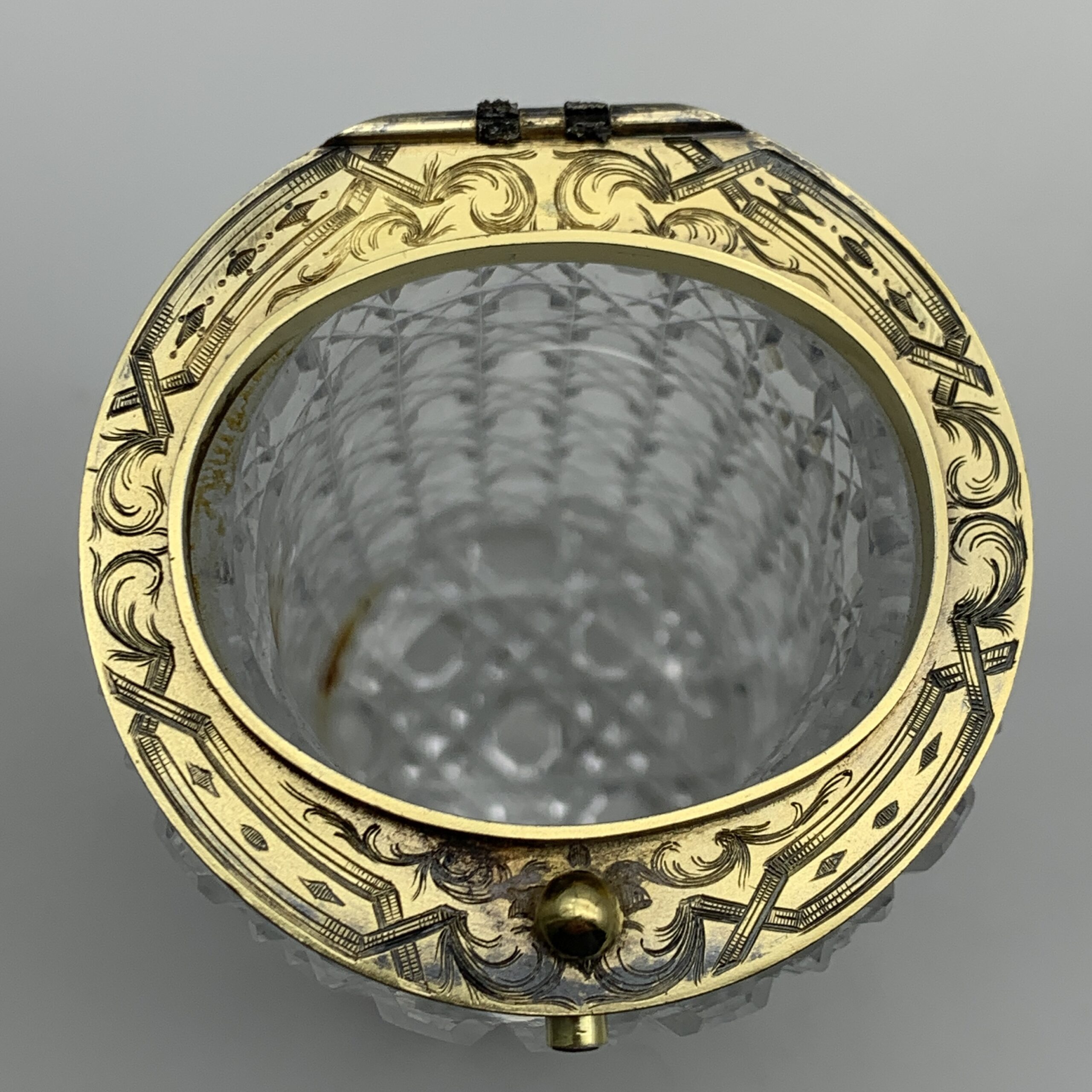 Fabulous Silver Gilt & Coral, Crystal Vanity Jar (1866) - Image 10