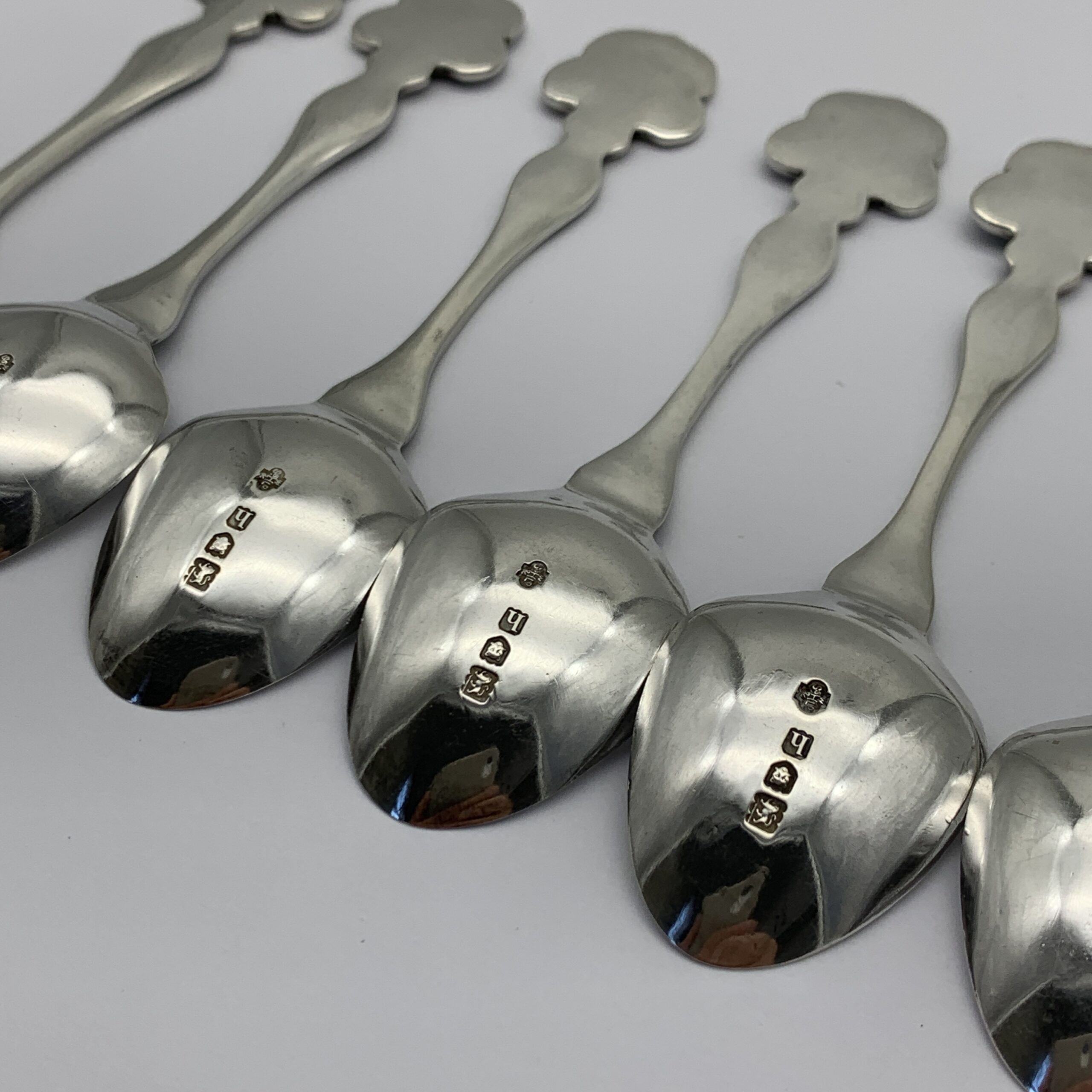 Cased Silver & Enamel ‘Arts & Crafts’ Teaspoons (W. Hutton & Sons – Kate Harris) - Image 7