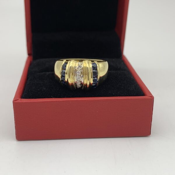 18ct Gold, Diamond & Sapphire Ring