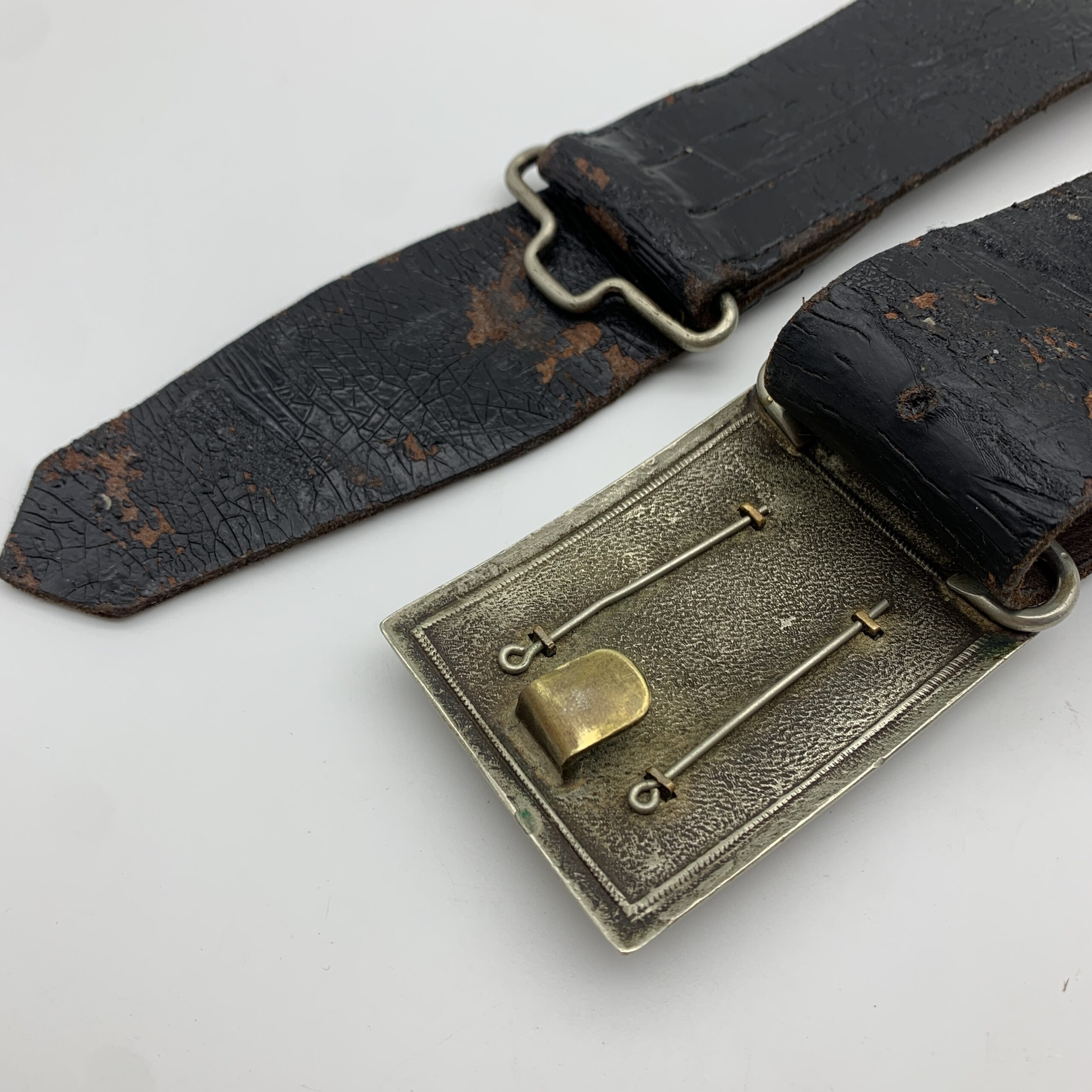 WW1/2 - British Army Officers Leather Belt With Buckle - Image 9