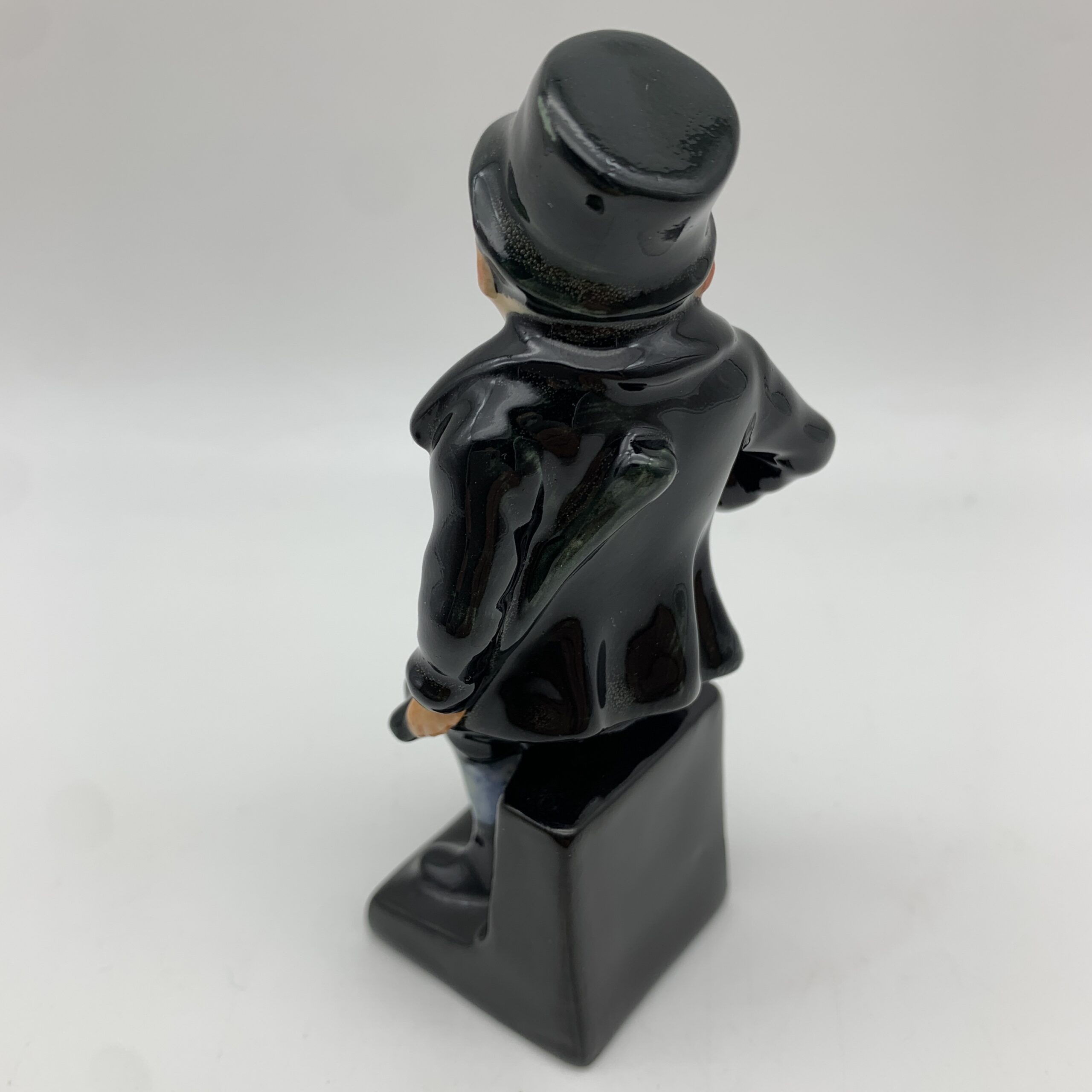 R/Doulton ‘Bill Sykes’ Dickens Figurine - Image 4