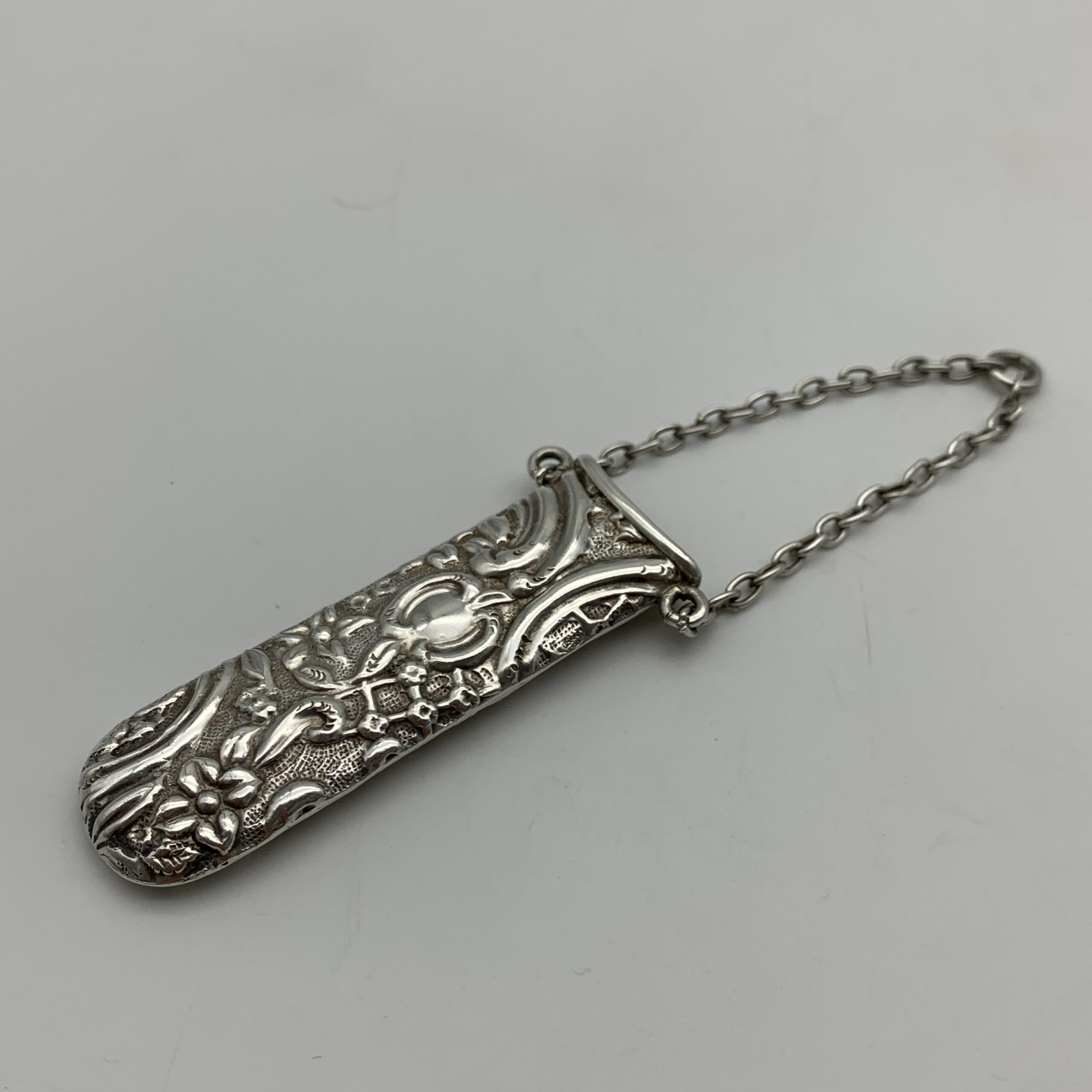 Victorian Silver Chatelaine Scissors Case (1899) - Image 3