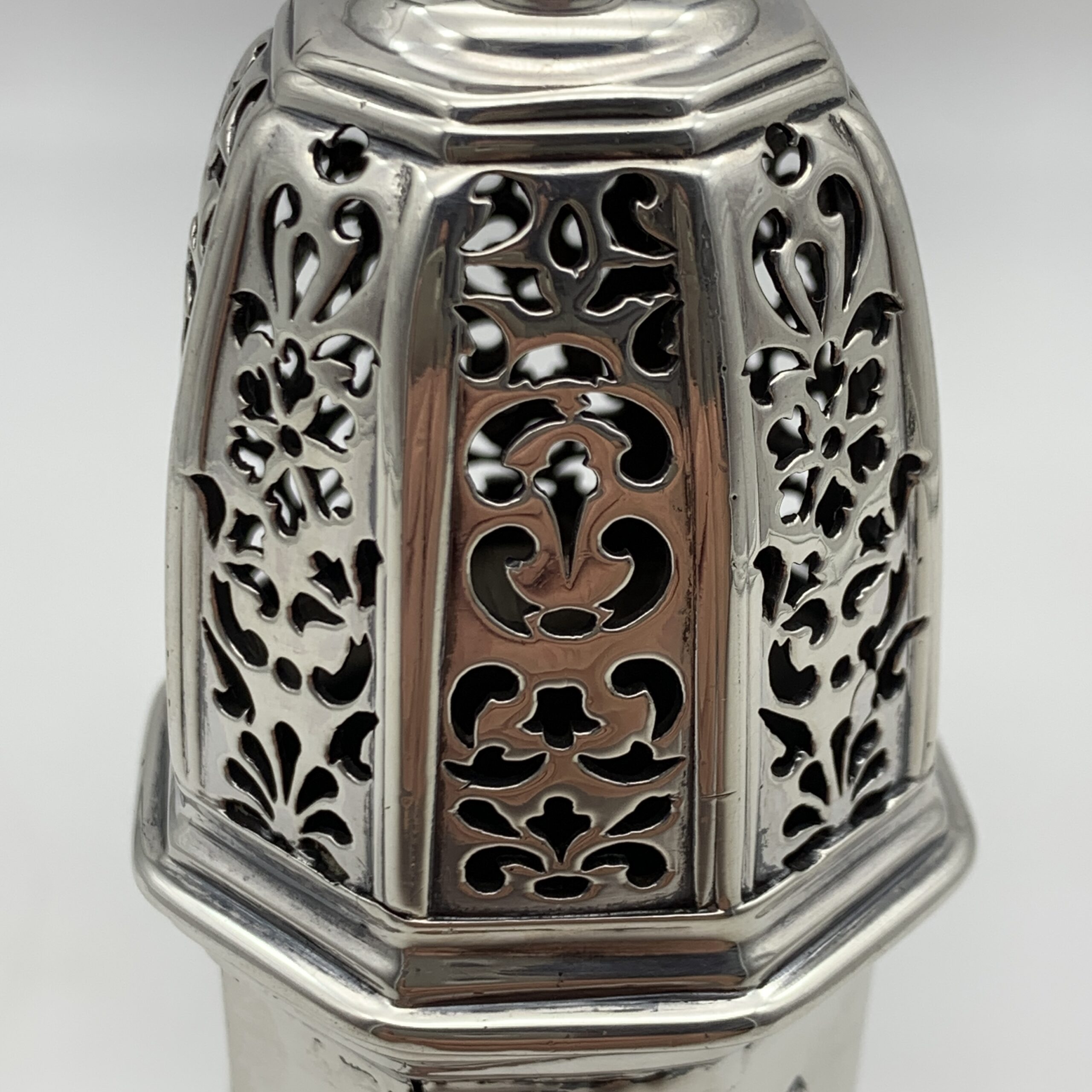 Rare Georgian Solid Silver Sugar Caster (1728) - Image 6