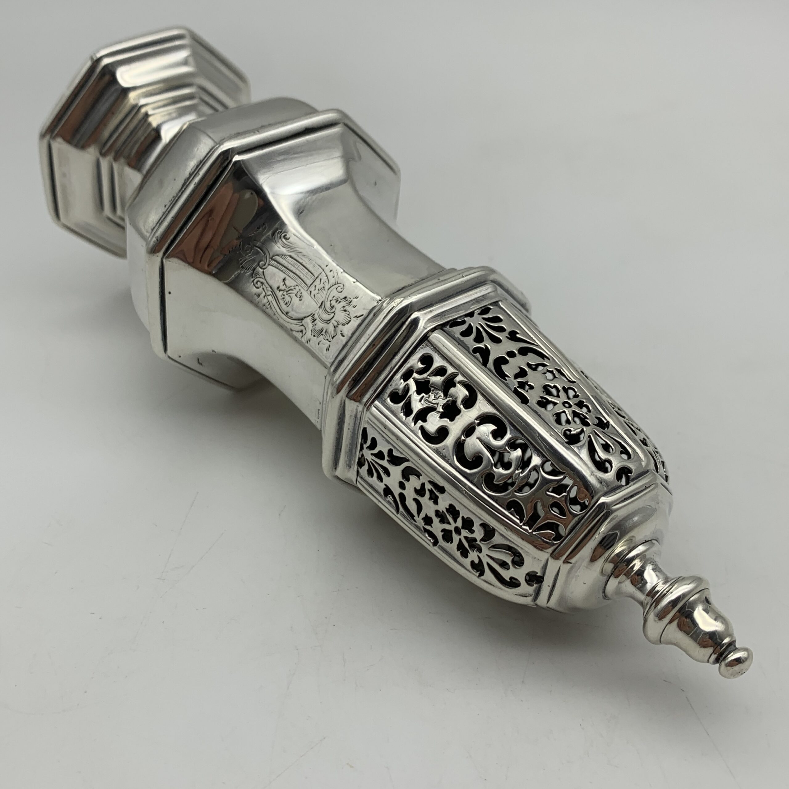 Rare Georgian Solid Silver Sugar Caster (1728) - Image 5