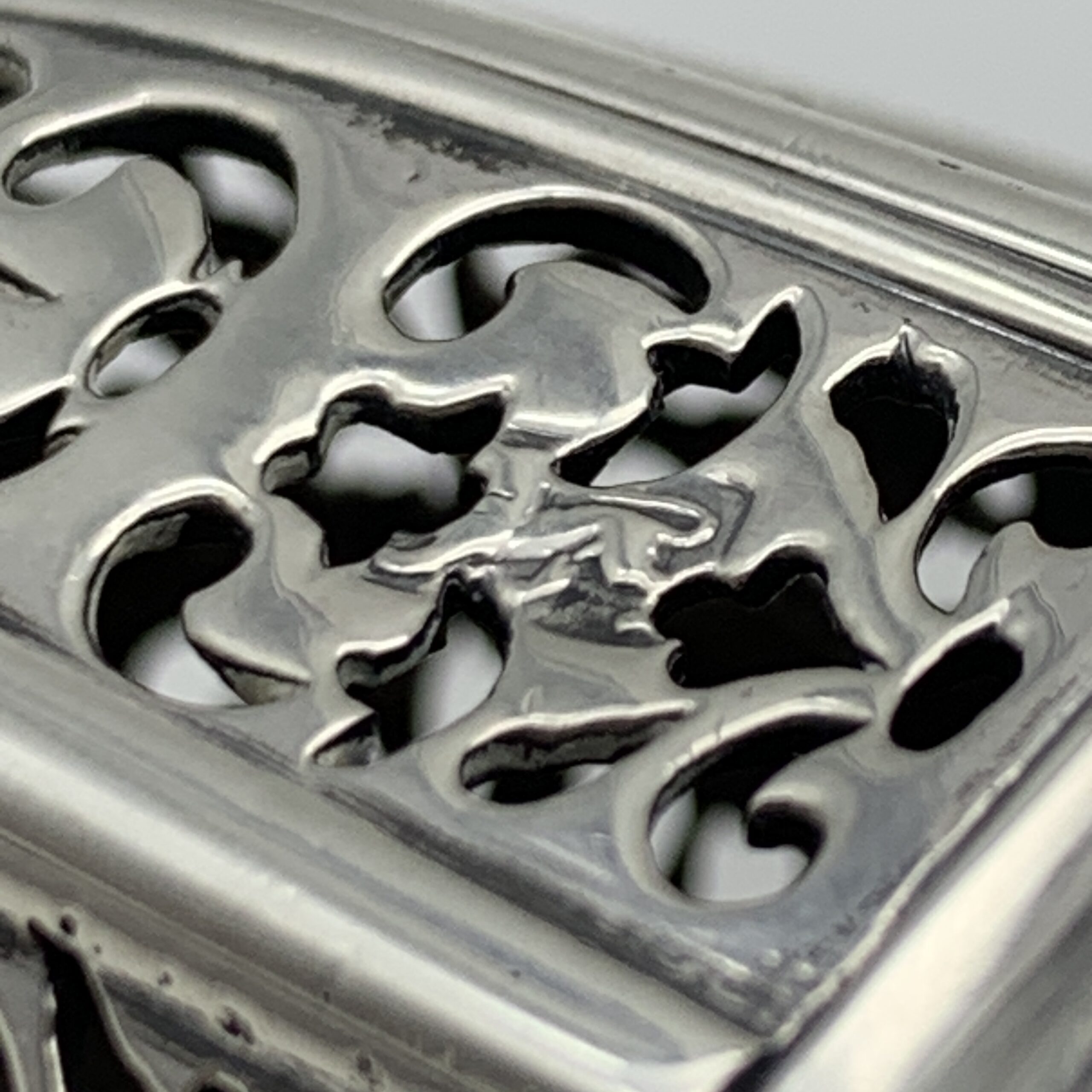 Rare Georgian Solid Silver Sugar Caster (1728) - Image 11