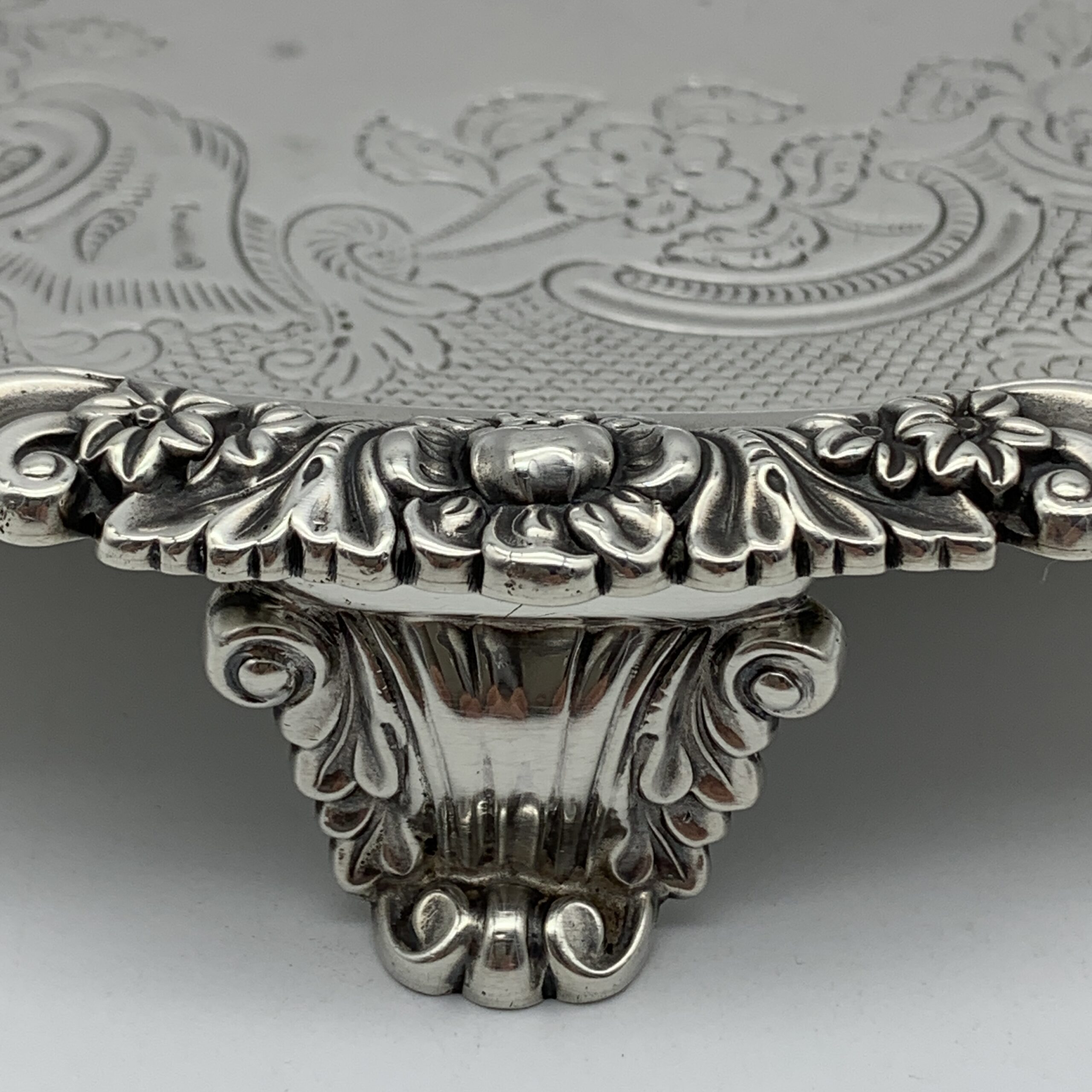 Fabulous Sterling Silver ‘George III’ Salver (1818) - Image 6