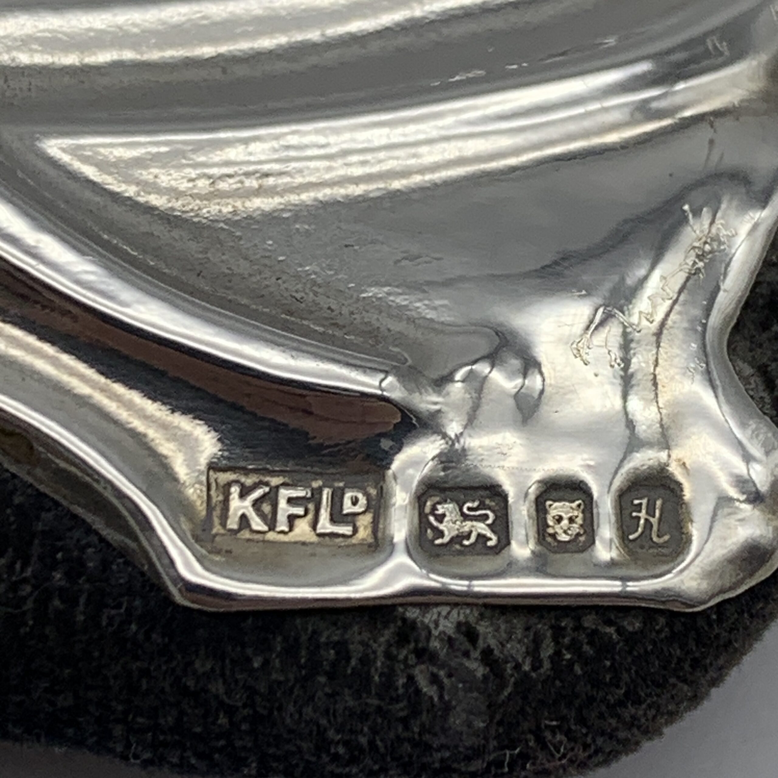 Vintage Sterling Silver Photo Frame - Image 8