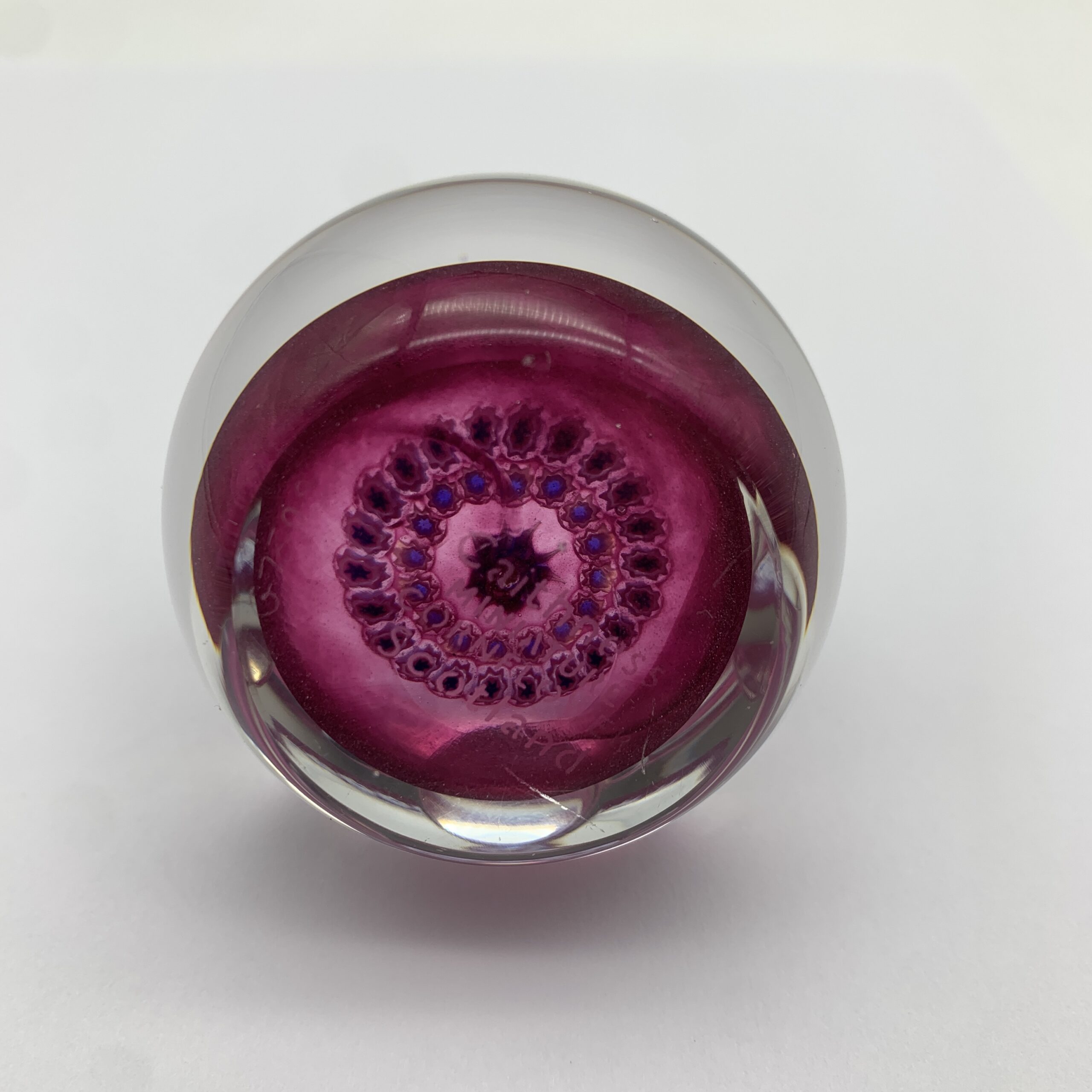 Vintage Caithness ‘Miniature Cornflower’ Glass Paperweight - Image 4