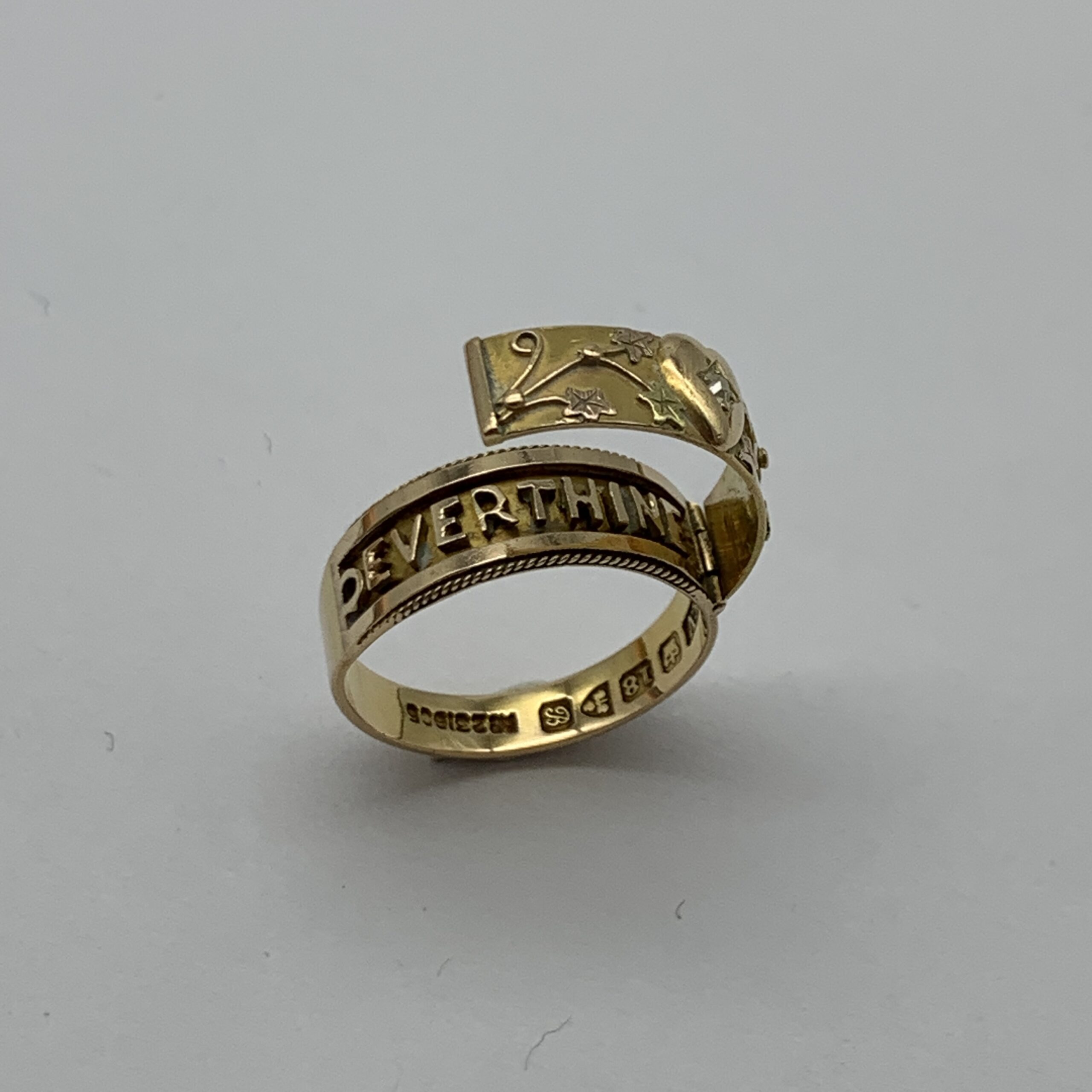 Antique 18ct Gold ‘EVERTHINE’ Diamond Sweetheart Ring (Hidden Message) - Image 3