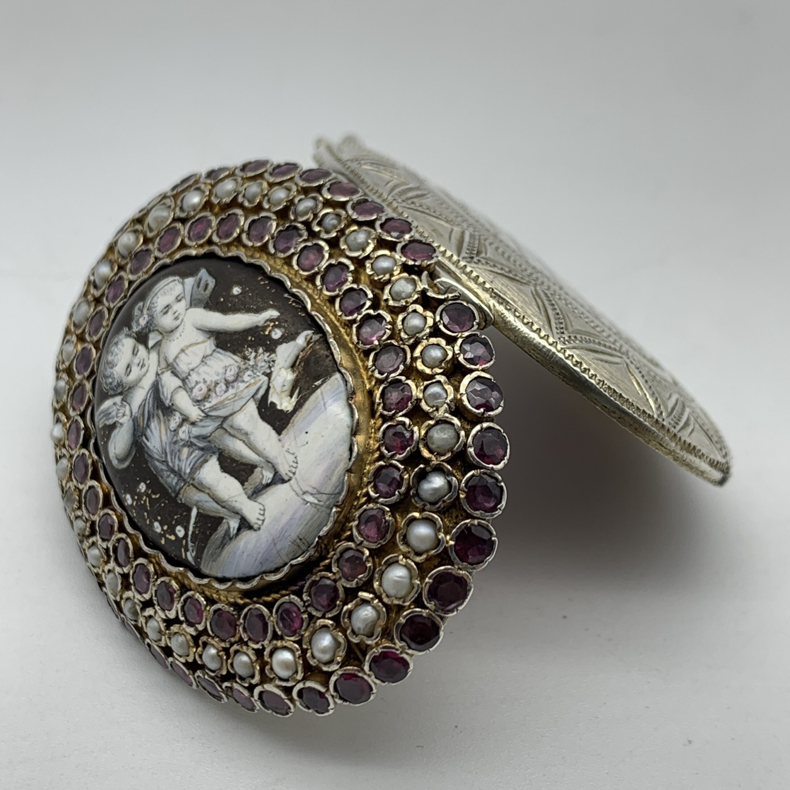 Victorian Silver, Sapphire, Pearl & Cherub Enamelled Locket - Image 7