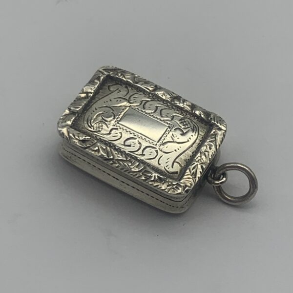 Early Victorian Silver Vinaigrette (Nathaniel Mills)