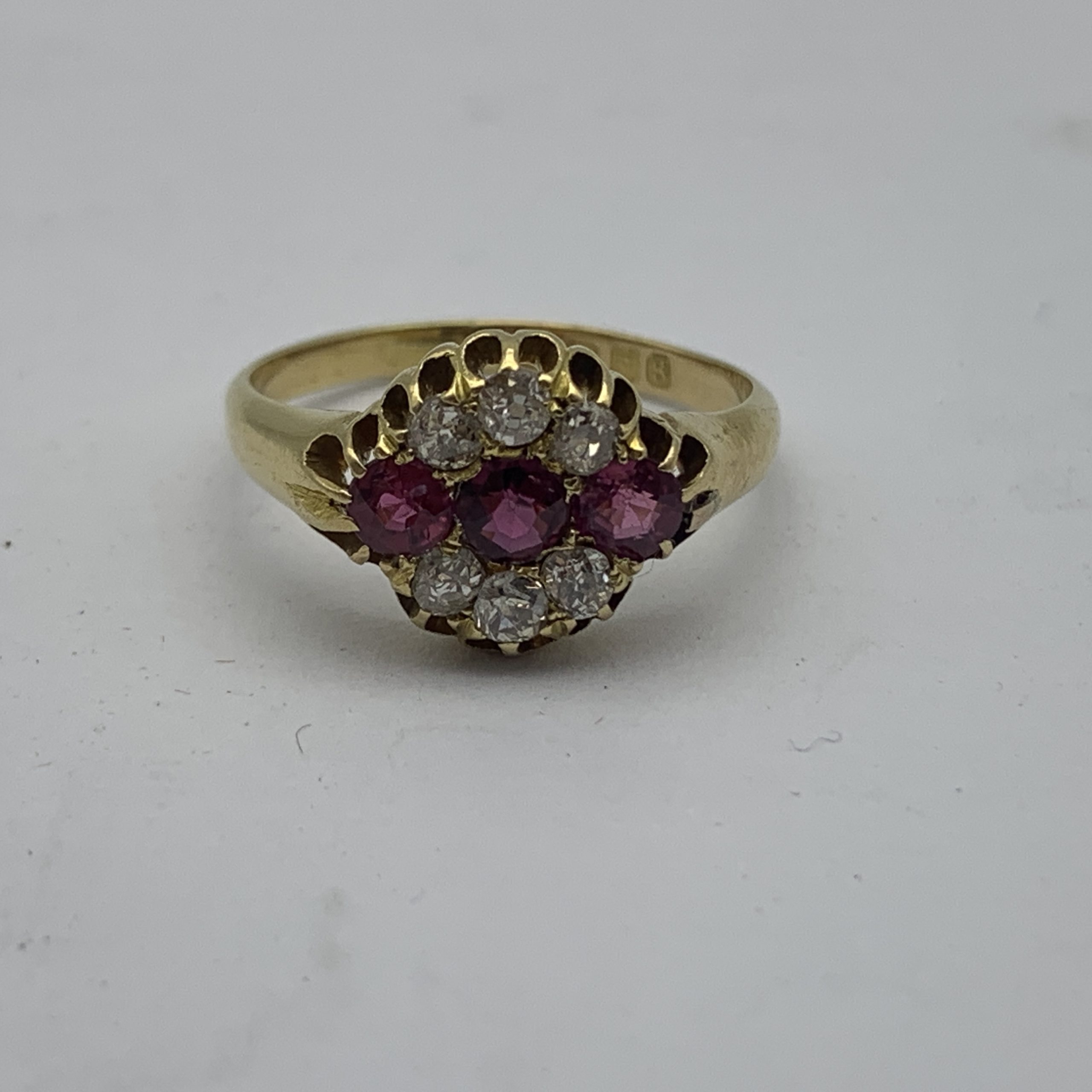 Antique 18ct Gold, Red Sapphire & Diamond Ring (1913) - Image 4