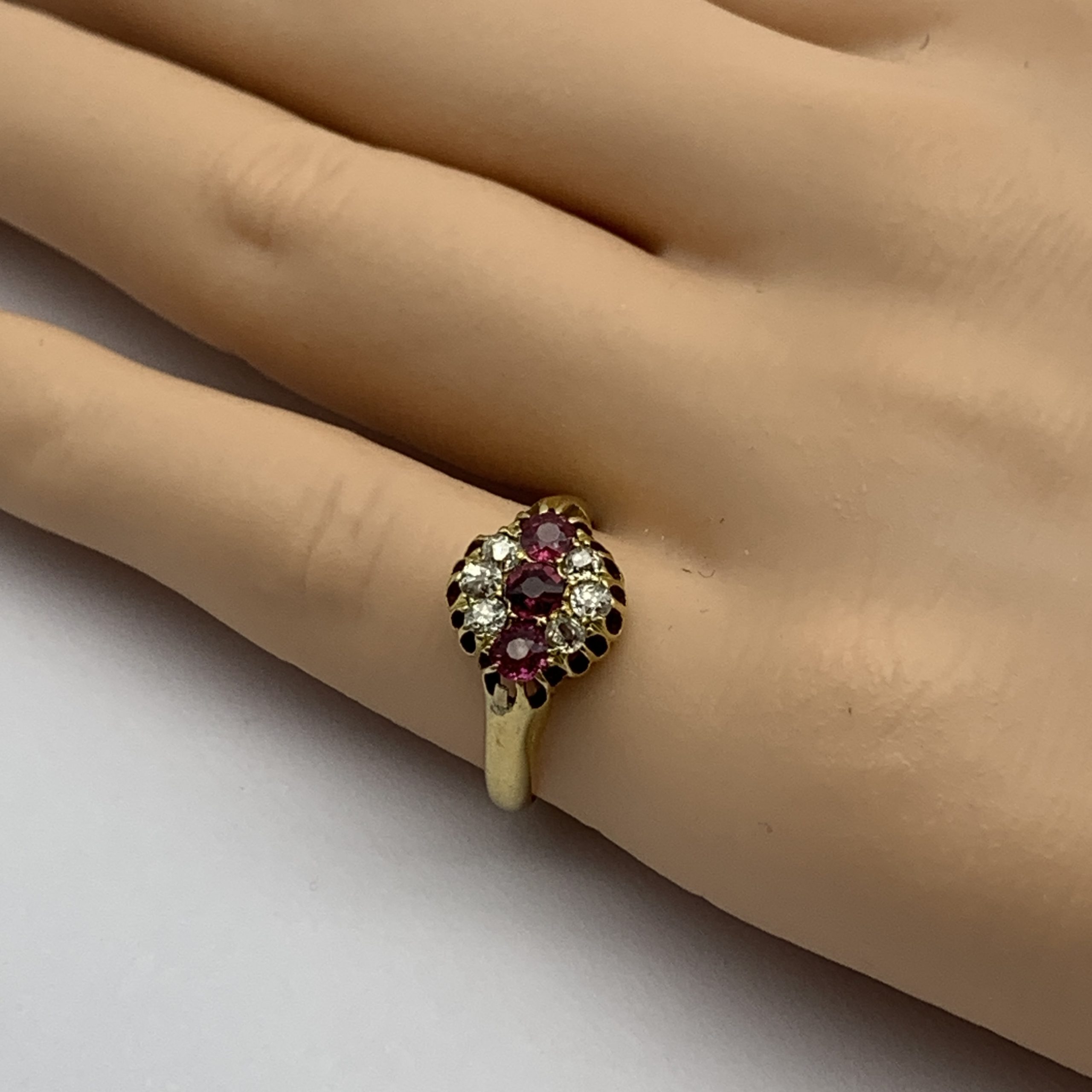 Antique 18ct Gold, Red Sapphire & Diamond Ring (1913) - Image 2