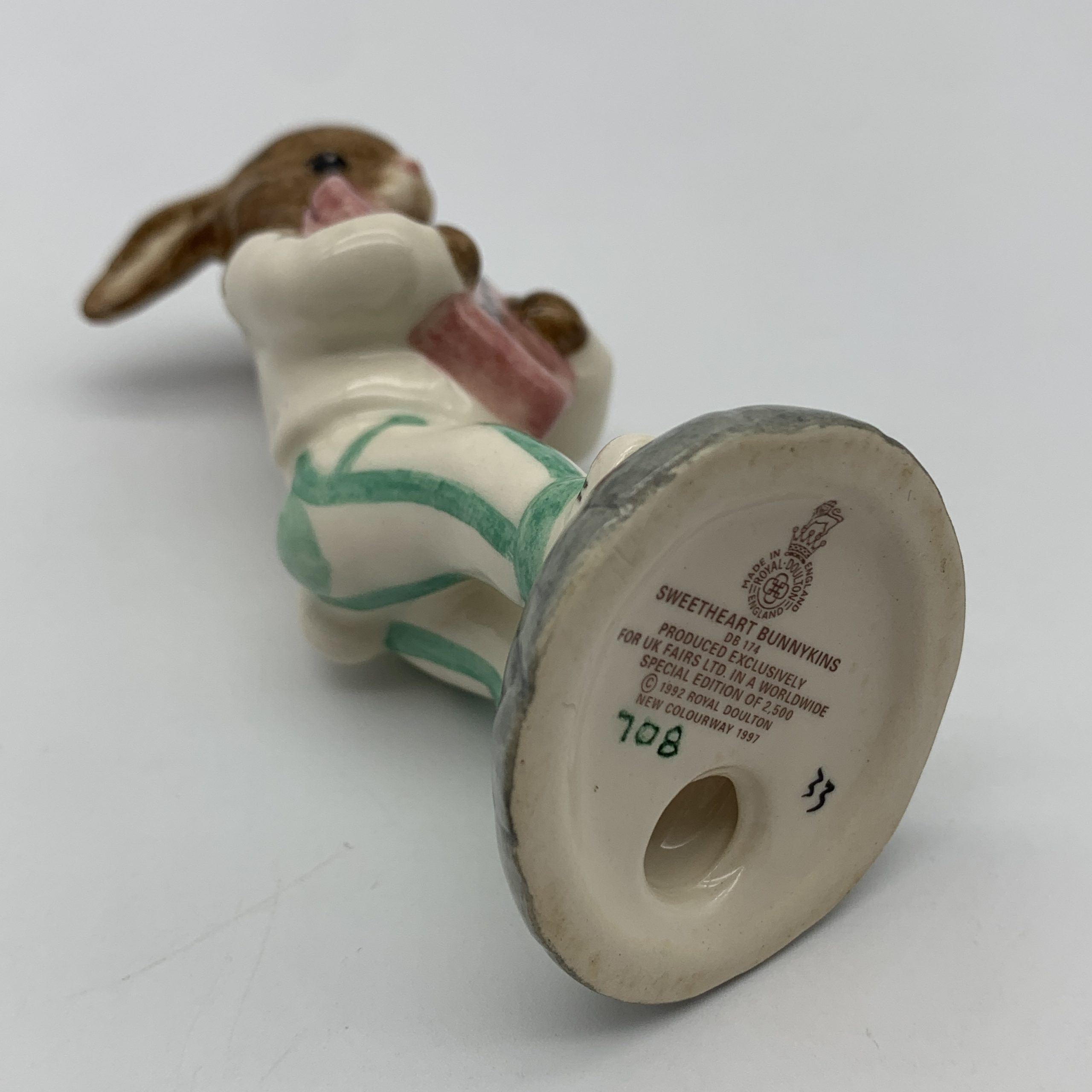 Scarce Royal Doulton ‘Sweetheart’ Bunnykins Figure (Ltd Edition) - Image 6