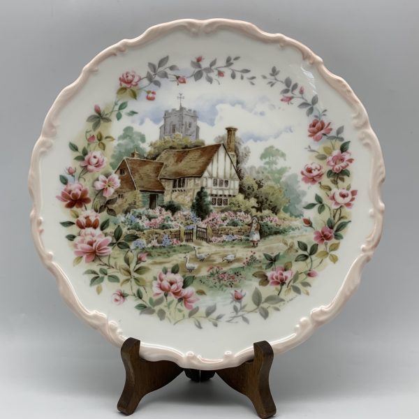 Royal Albert ‘Cottage Garden’ Summer Plate
