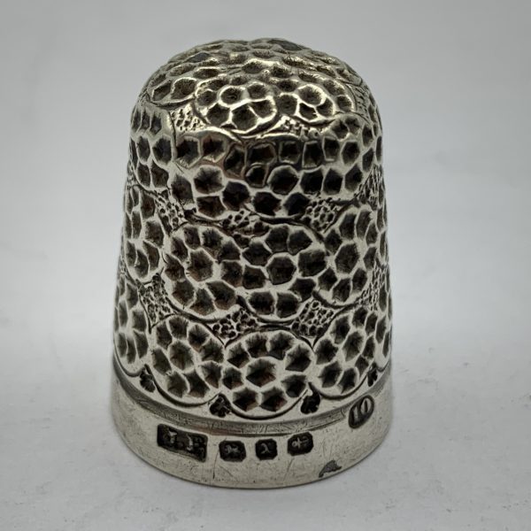 Victorian Solid Silver Thimble (1897)