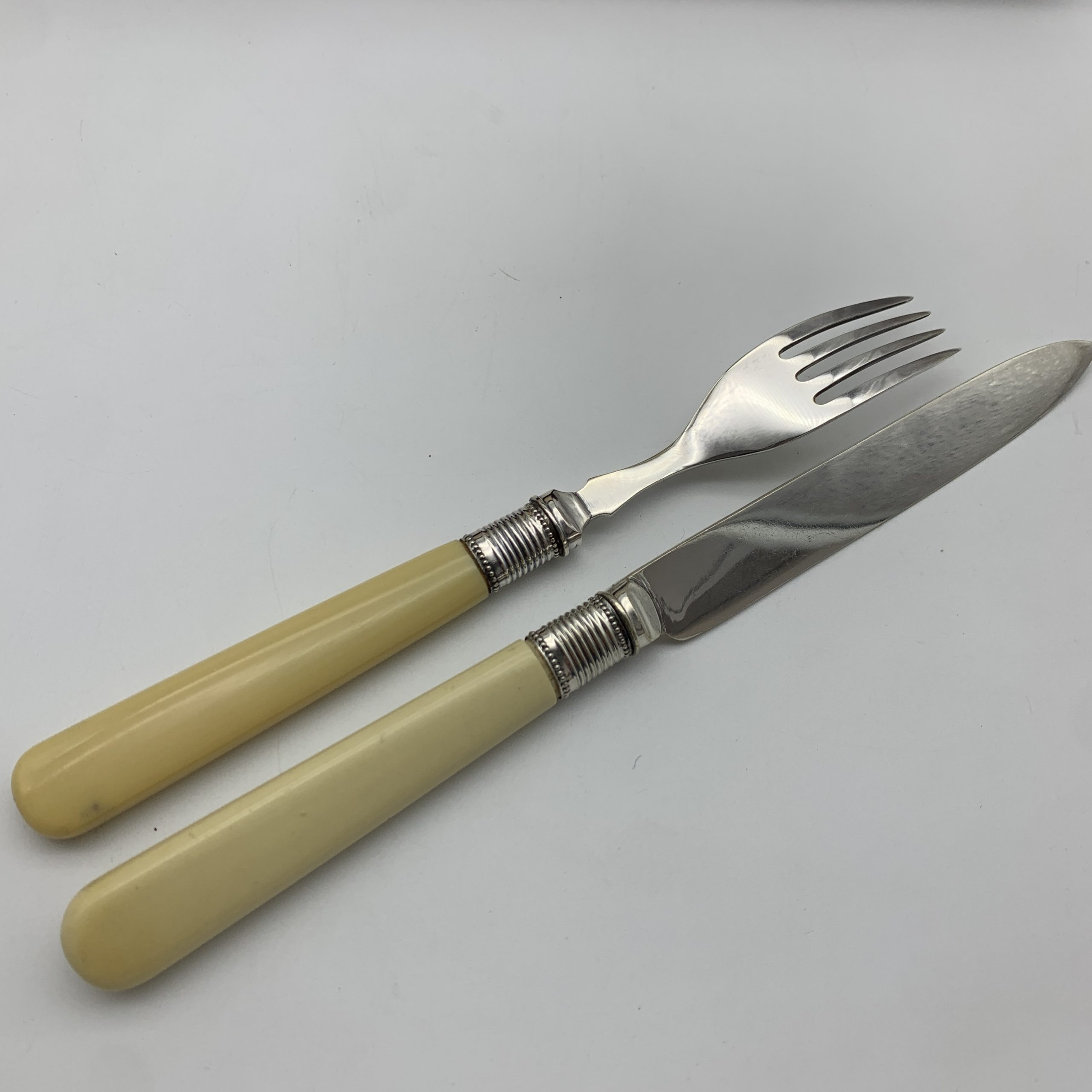 Antique Cased English Dessert/Fruit Knives & Forks Set - Image 7