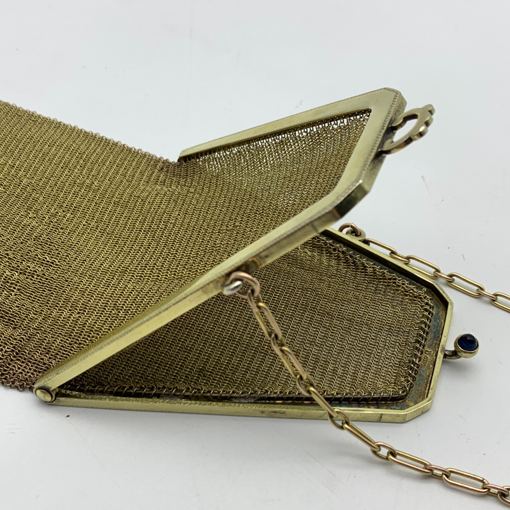 Fabulous 1920’s ‘Art Deco’ Mesh Evening Purse - Image 3