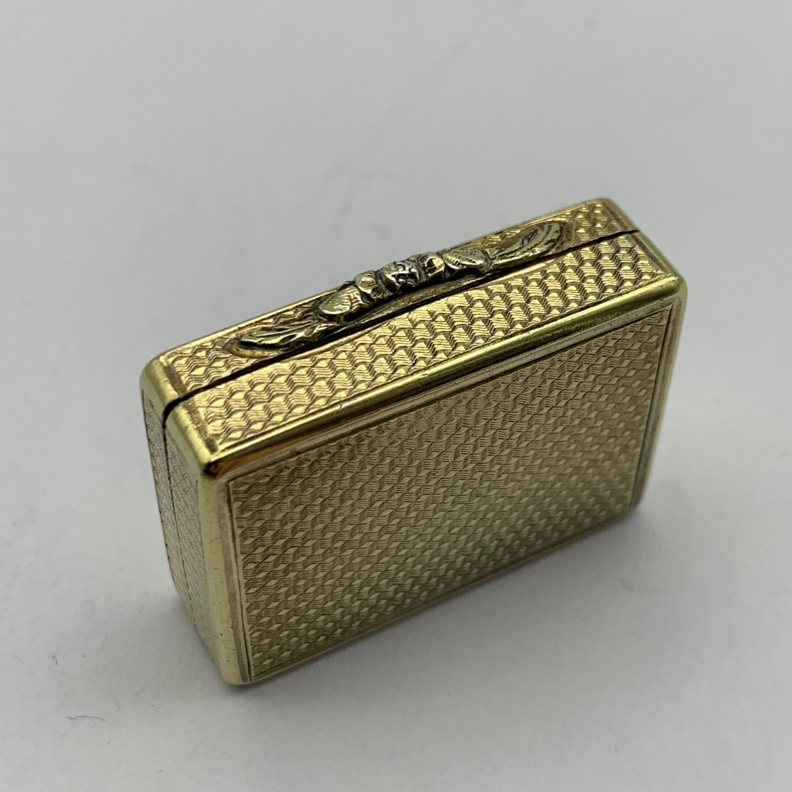 Early Victorian Silver-Gilt Vinaigrette (Nathaniel Mills) - Image 6