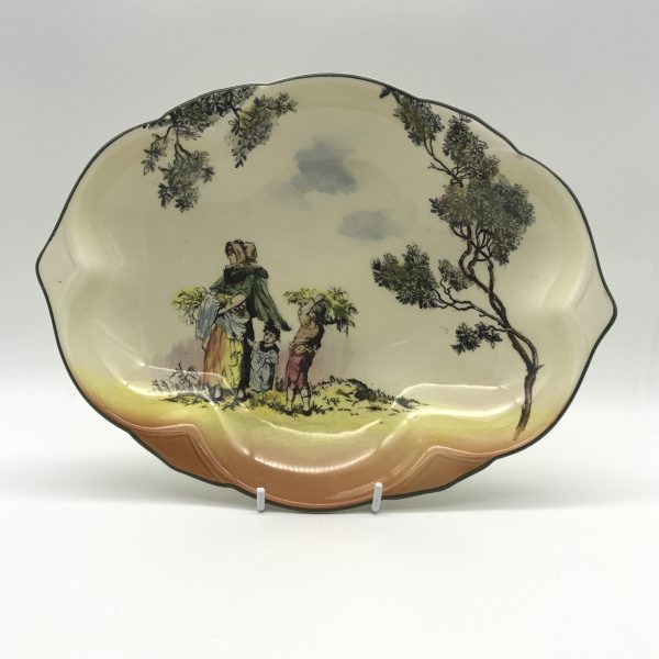 Royal Doulton ‘The Gleaners’ Clover Leaf Dish (D6123)