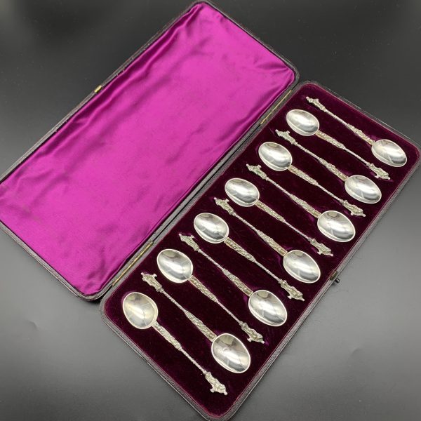 Antique Cased Dutch Silver ‘Hanau - Apostle’ Teaspoons