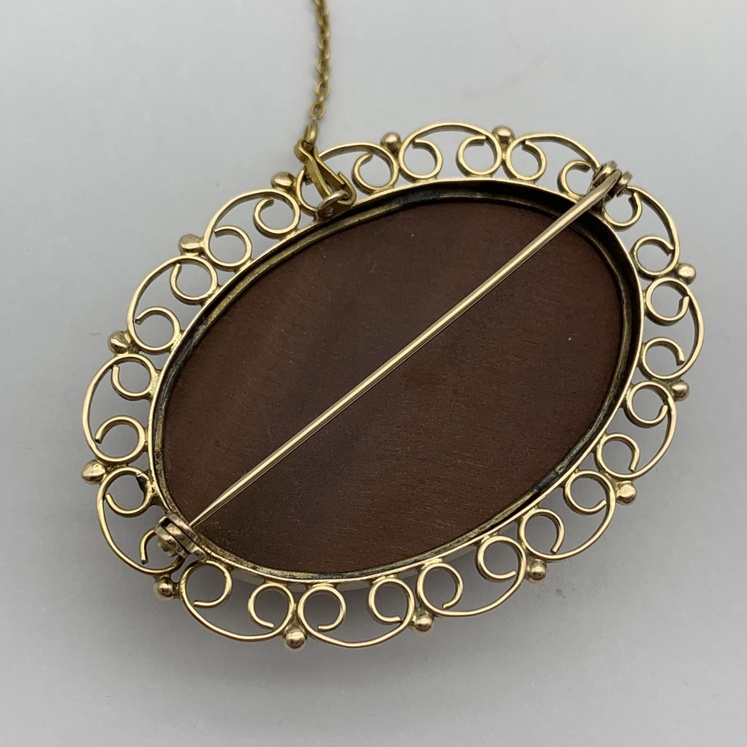 Early 9ct Rose Gold ‘Red Tigers Eye’ Brooch - Image 5