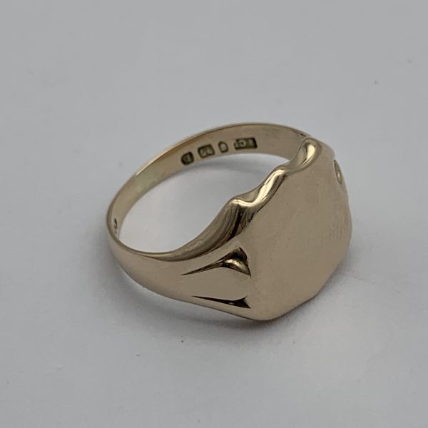 Vintage Gents 9ct Solid Gold Signet Ring
