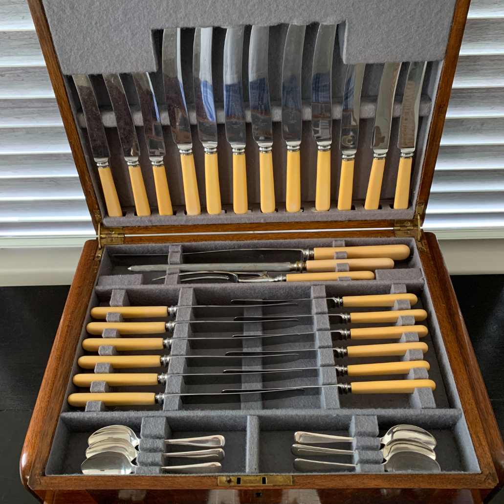 Large Art Deco Canteen of Cutlery (Sheffield - 87 Piece) - Image 4