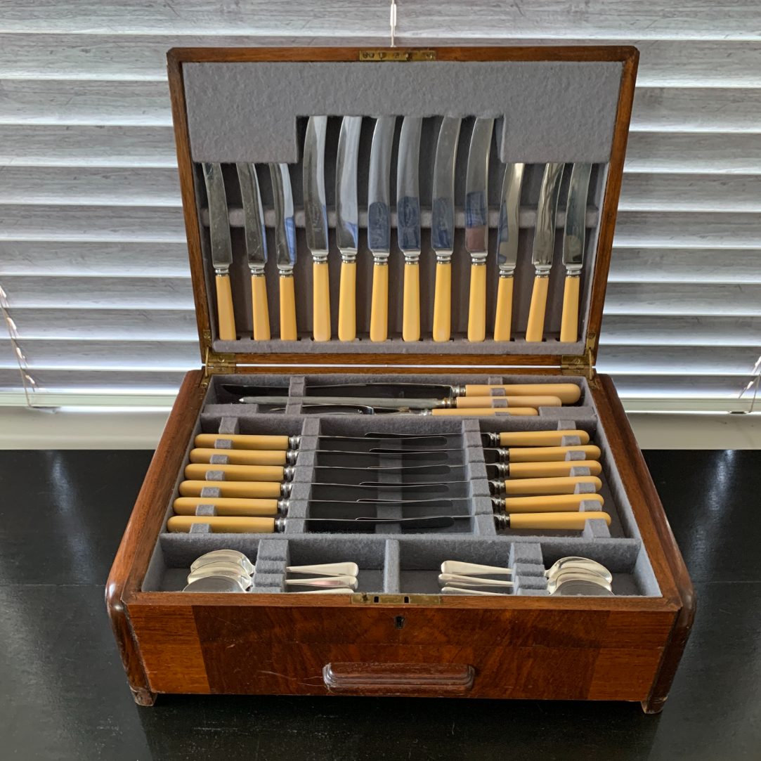 Large Art Deco Canteen of Cutlery (Sheffield - 87 Piece) - Image 2
