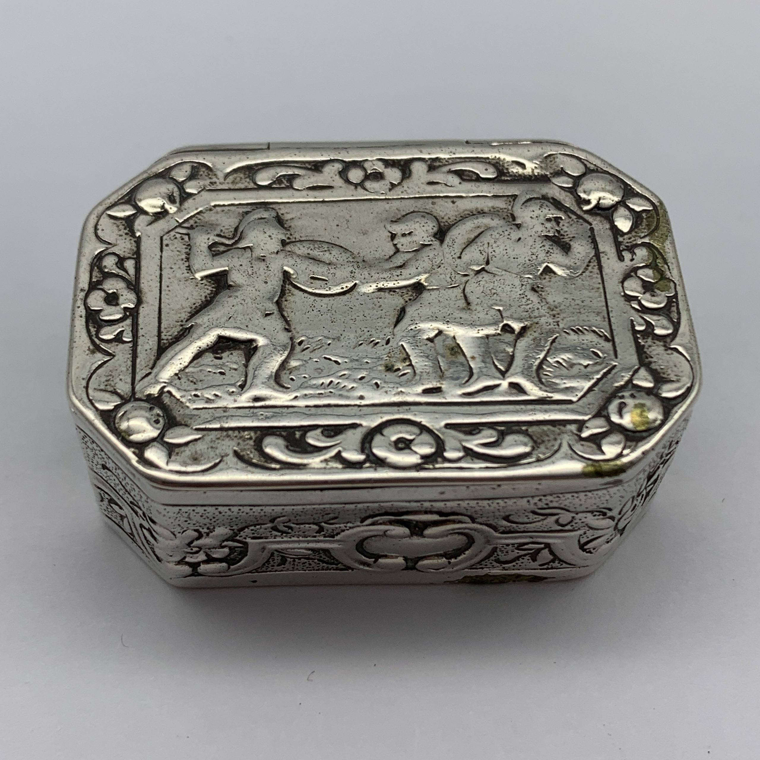Antique German ‘Hanau’ Solid Silver Box (Roman Gladiators)