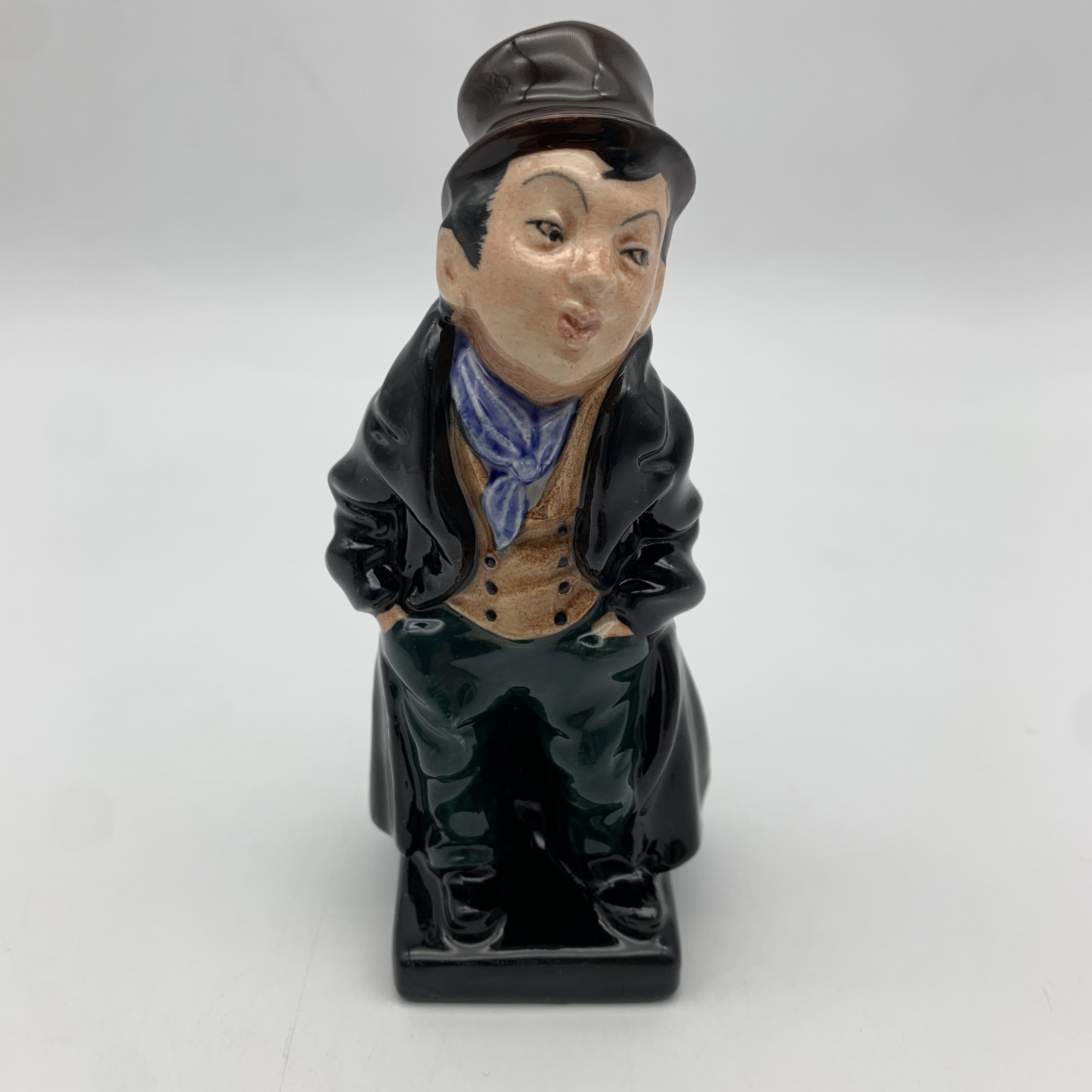 R/Doulton ‘Artful Dodger’ Dickens Figure